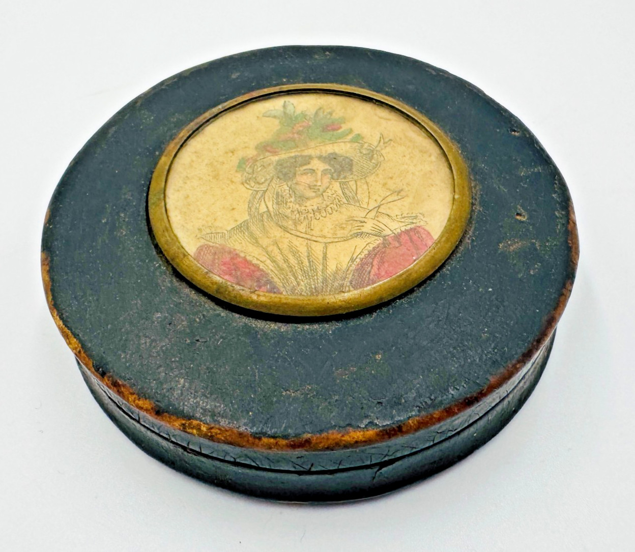 Antique Victorian Lady Portrait Paper Mache Snuff Round 2.6" Box with Glass Antique Victorian Lady Portrait Paper Mache Snuff Round 2.6" Box with Glass