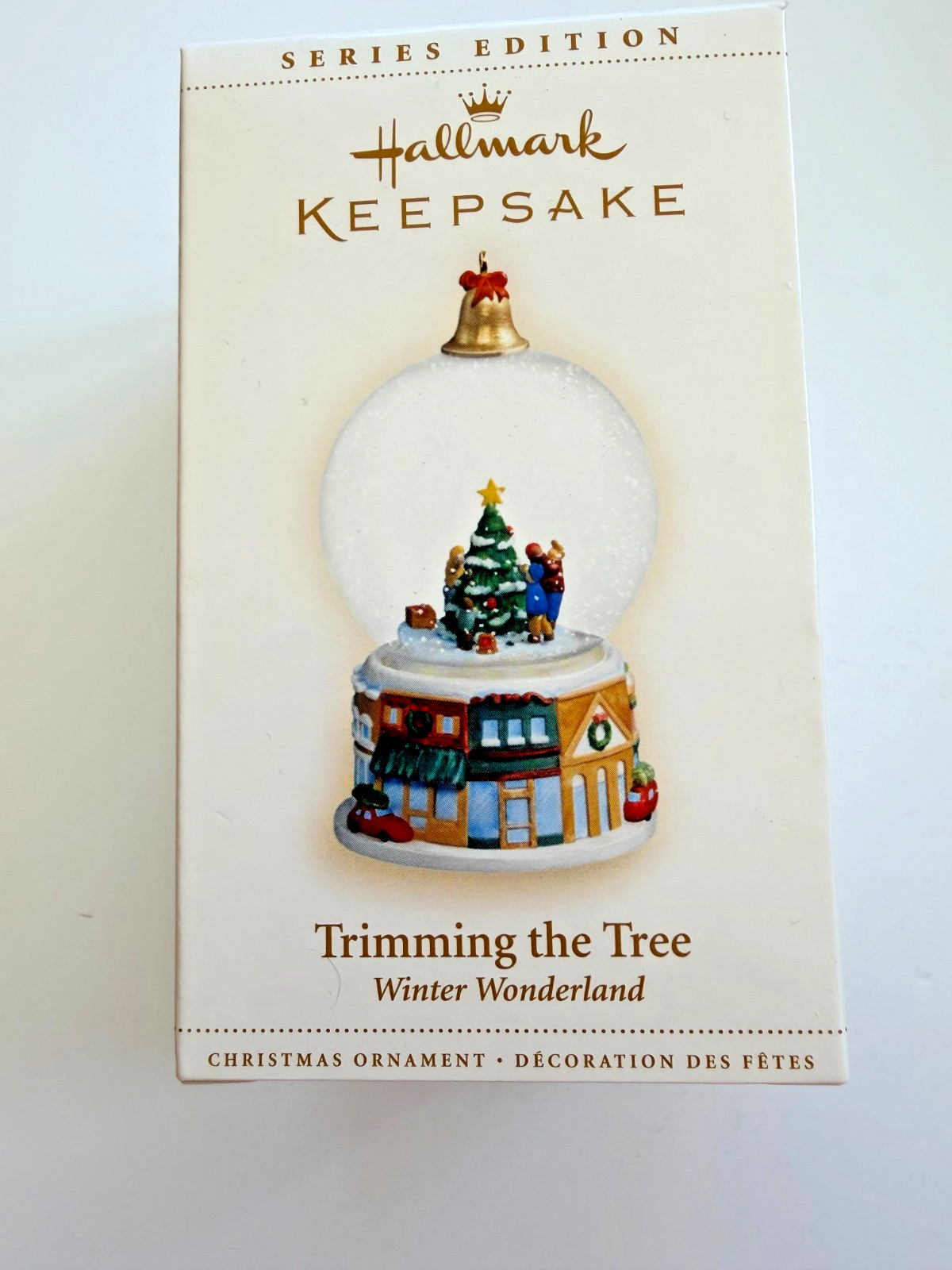 2006 Hallmark Keepsake Trimming the Tree Winter Wonderland Series Edition #5 2006 Hallmark Keepsake Trimming the Tree Winter Wonderland Series Edition #5