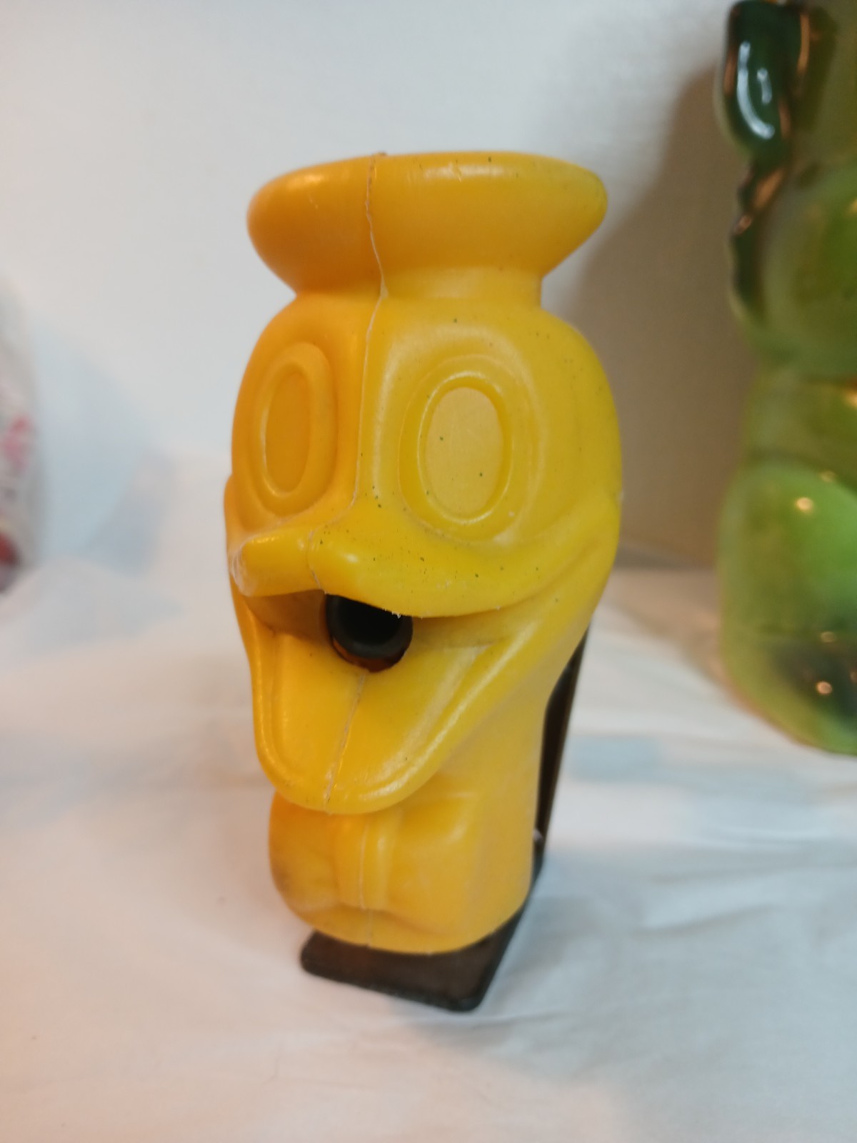 Vintage Original 1960’s Donald Duck Pencil Sharpener Walt Disney Productions Vintage Original 1960’s Donald Duck Pencil Sharpener Walt Disney Productions