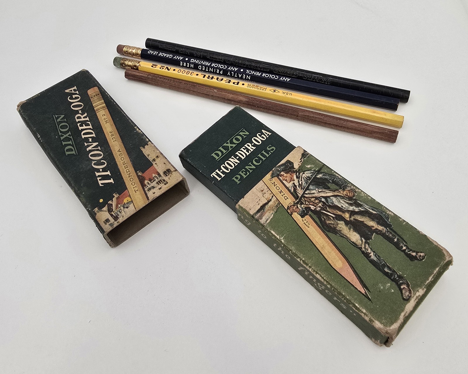 Vintage Pencil Lot Ticonderoga Empty Box North Pole Venus 165 no 3 Pearl 3800