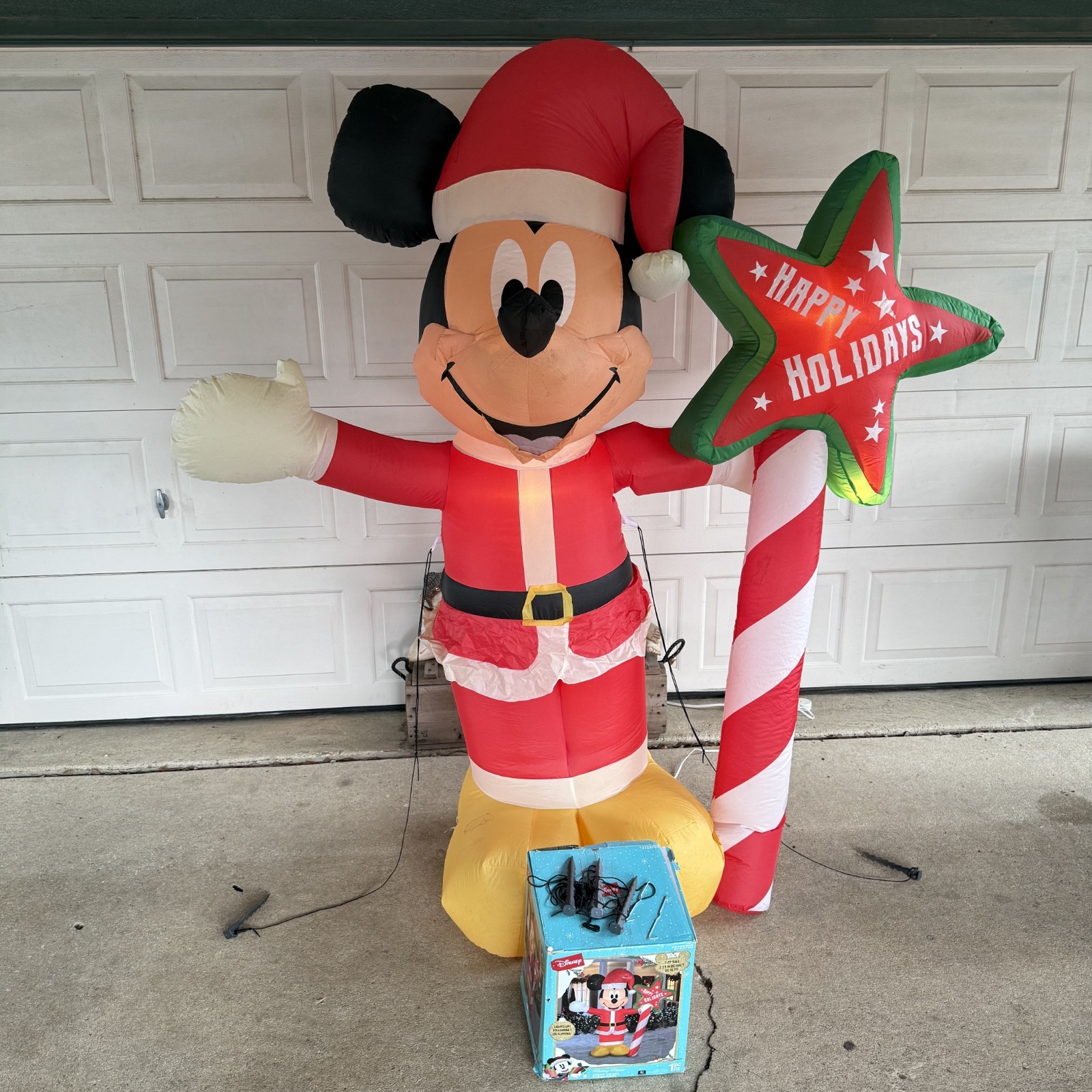 Gemmy 7ft Tall Disney's Mickey Mouse Santa Happy Holidays Christmas Inflatable