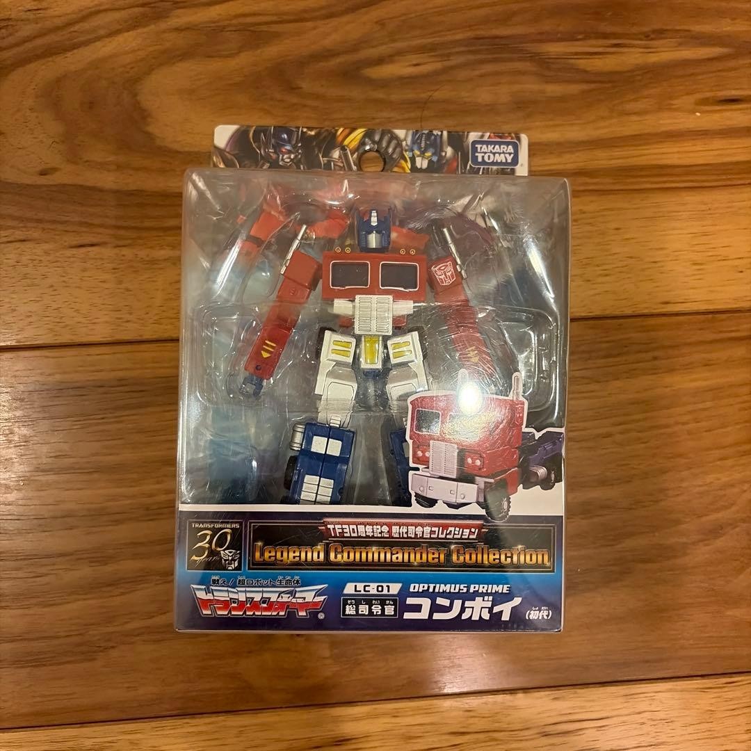 Transformers LC-01 Convoy First Generation 30th Anniversary Transformers LC-01 Convoy First Generation 30th Anniversary