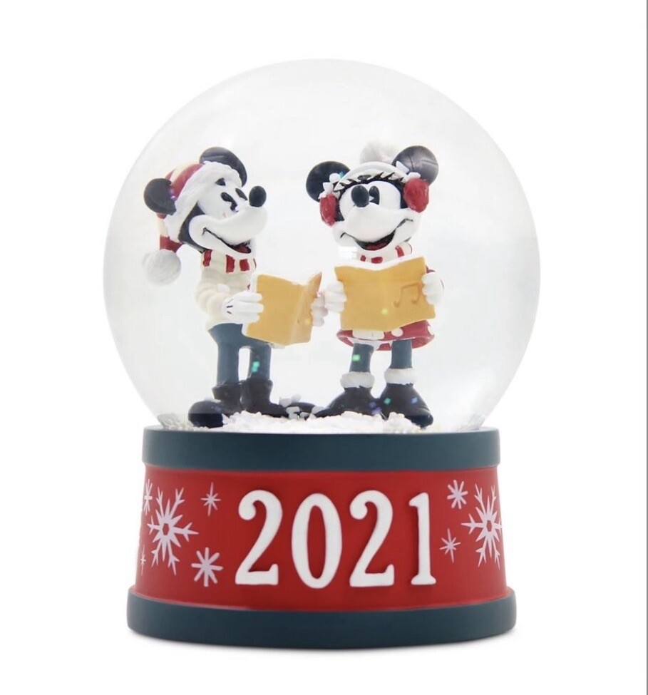 NEW IN BOX Disney Parks Mickey and Minnie 2021 Snow Globe Christmas Holiday NEW IN BOX Disney Parks Mickey and Minnie 2021 Snow Globe Christmas Holiday