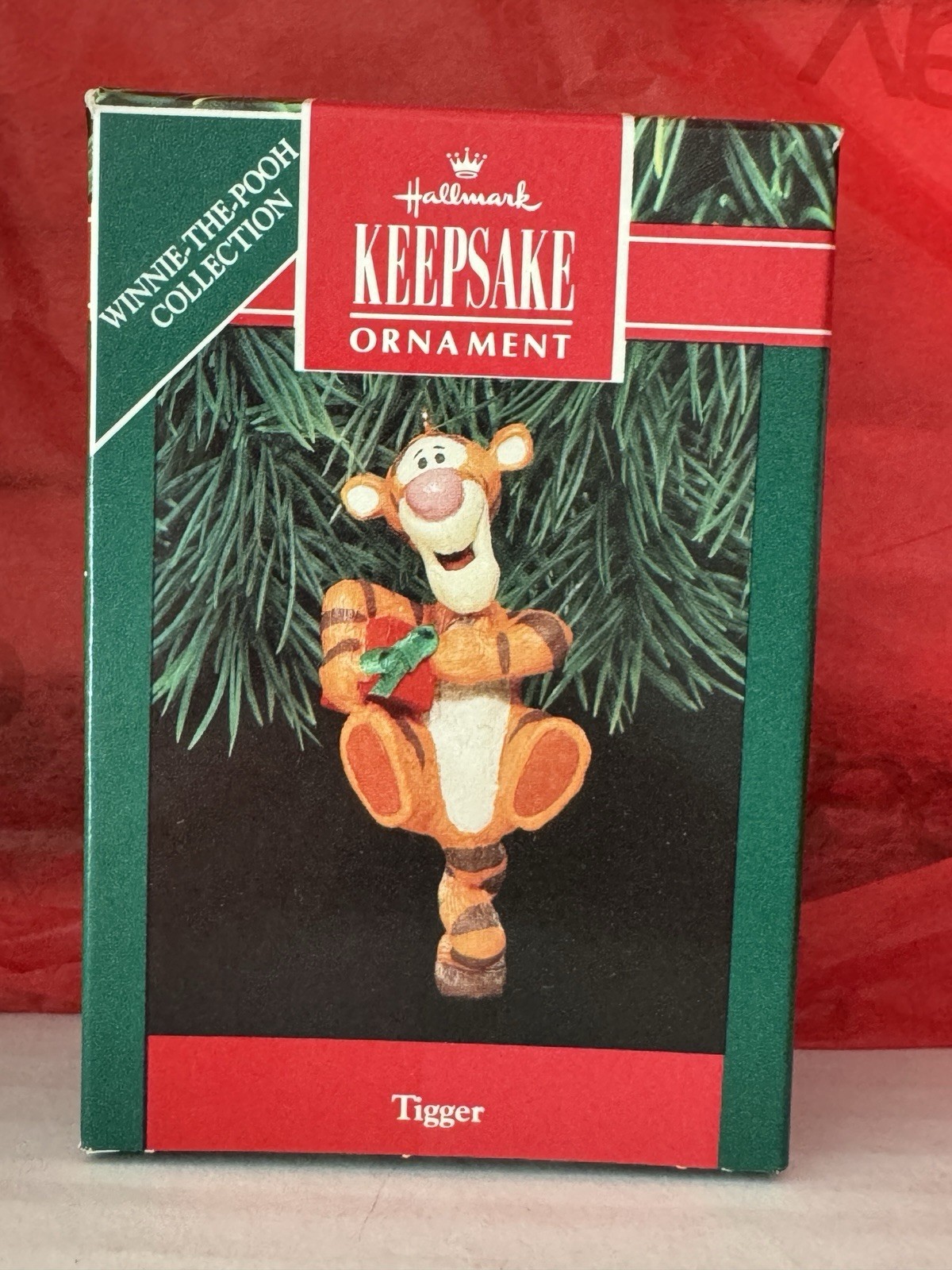 HALLMARK 1991 TIGGER WINNIE THE POOH DISNEY ORNAMENT HALLMARK 1991 TIGGER WINNIE THE POOH DISNEY ORNAMENT
