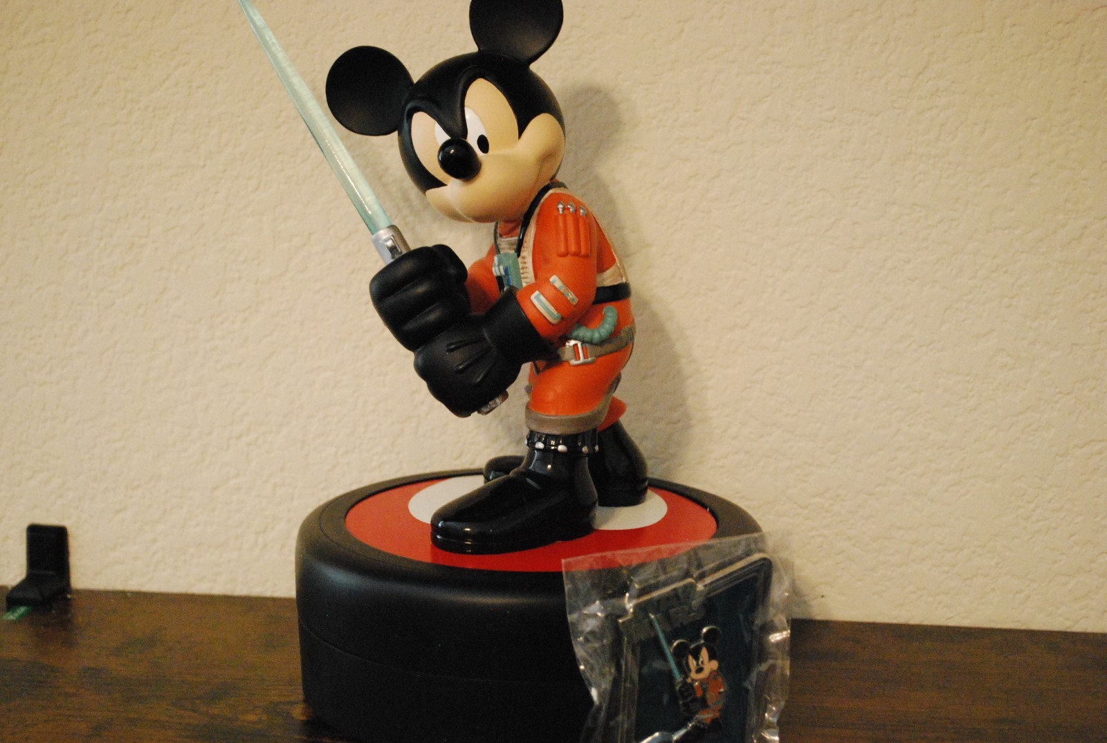 2011 Disney Star Wars Mickey Mouse Figurine with Pin - Luke Skywalker
