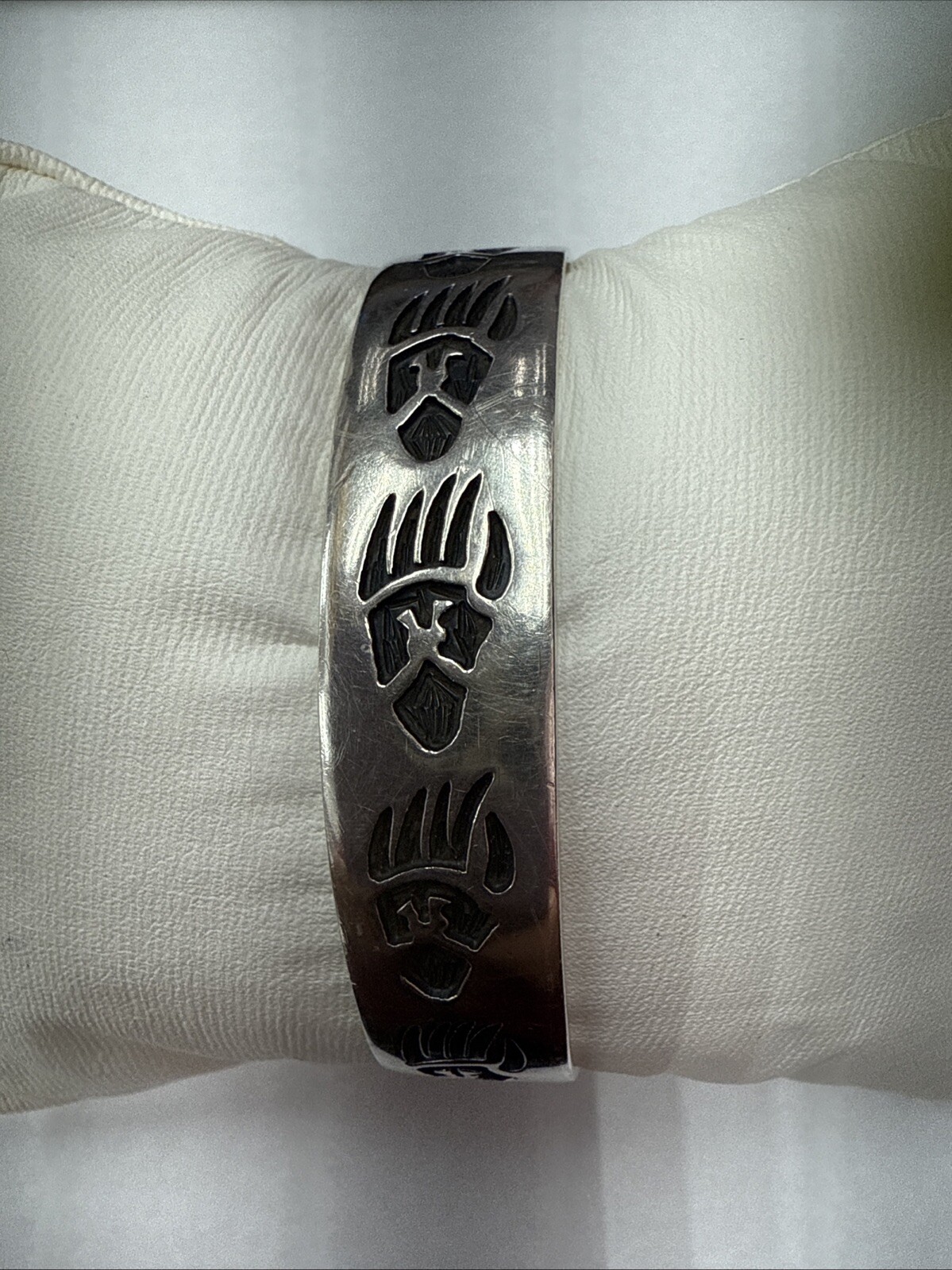 Navajo Sterling Overlay with five Badger Paws Cuff Bracelet 24.2gr & 1/2” Width Navajo Sterling Overlay with five Badger Paws Cuff Bracelet 24.2gr & 1/2” Width