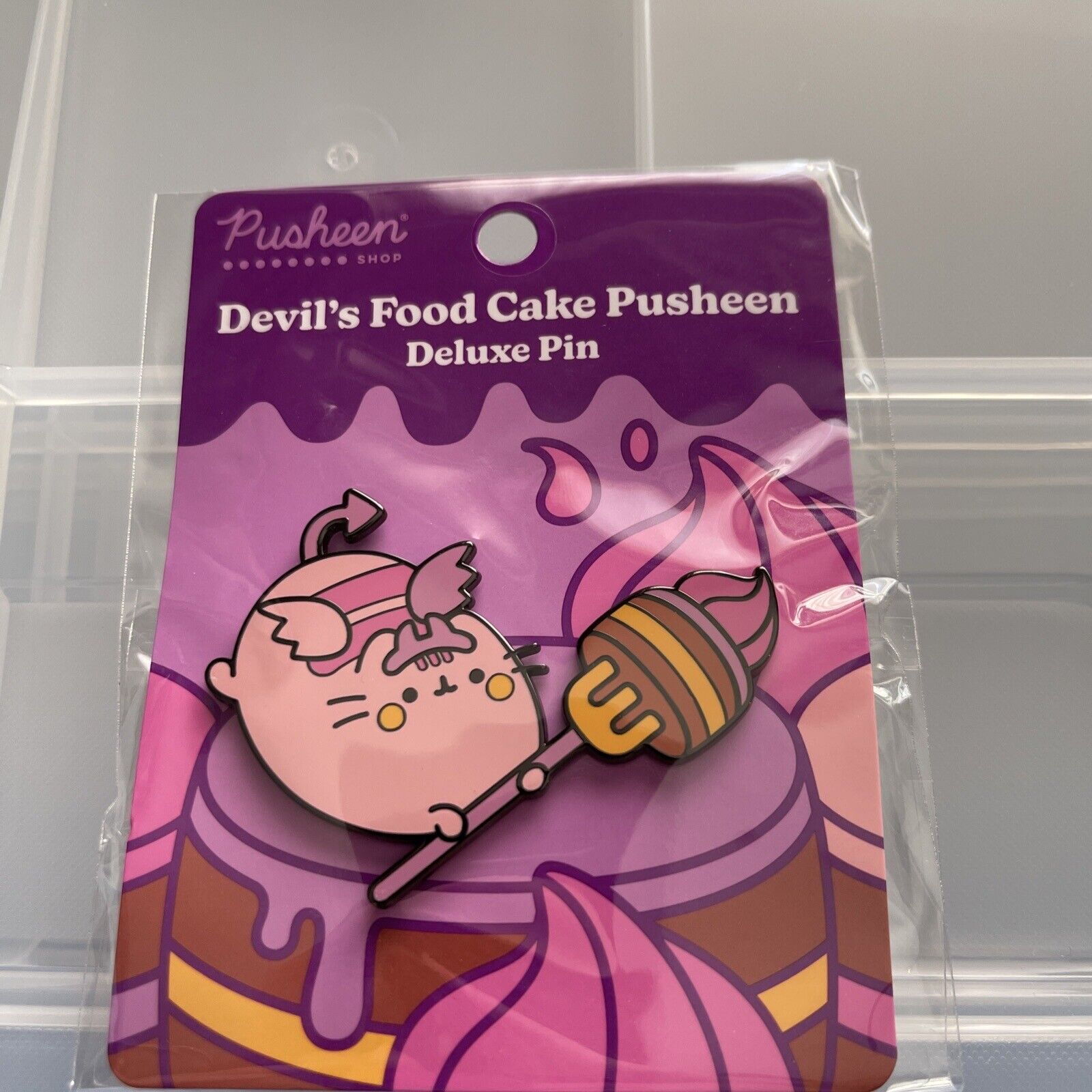 PUSHEEN Devil’s Food Cake Halloween Pin (Factory Defect, 2023) BRAND NEW & RARE