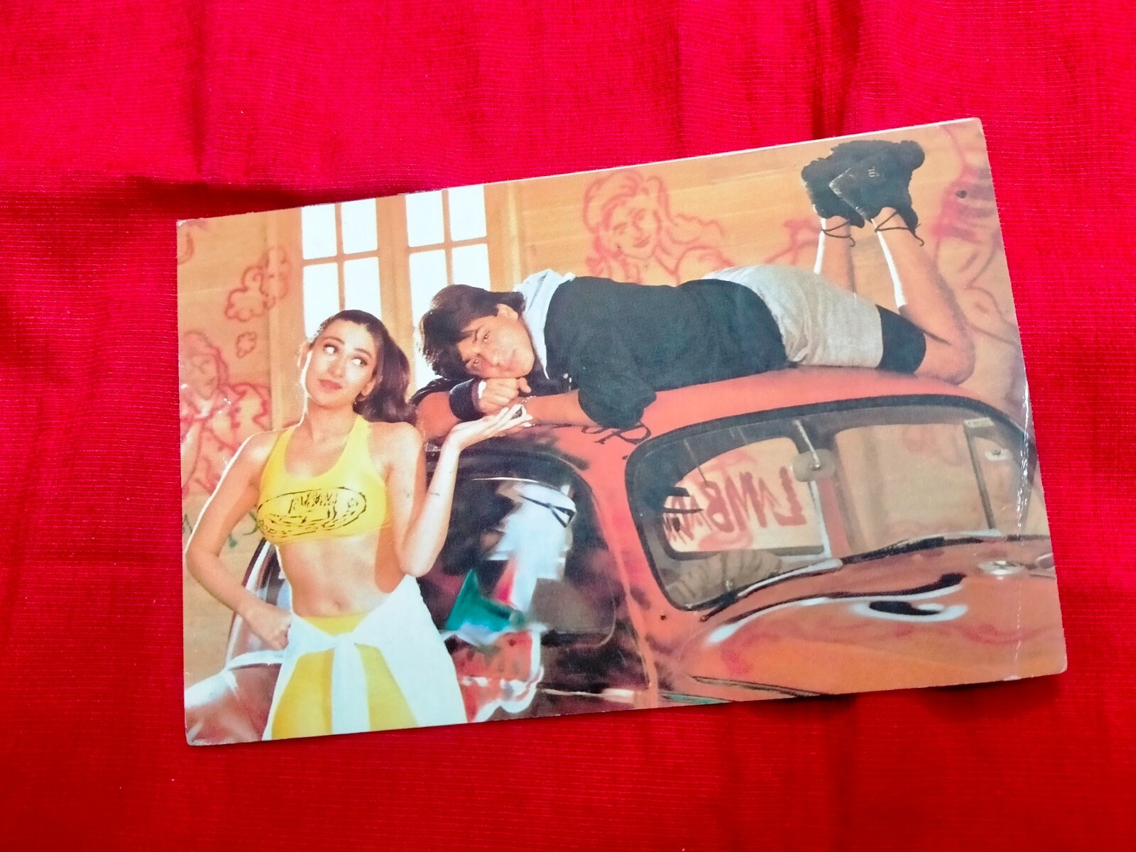 Shah Rukh Karishma Rare Vintage POSTcard POST Card India Bollywood 1Pc Shah Rukh Karishma Rare Vintage POSTcard POST Card India Bollywood 1Pc