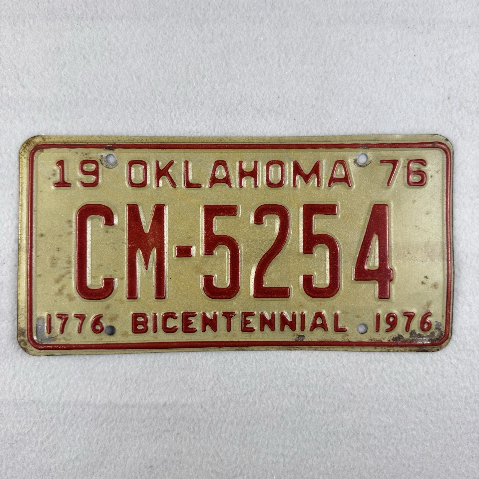 Vintage 1976 Oklahoma License Plate CM-5254 Bicentennial