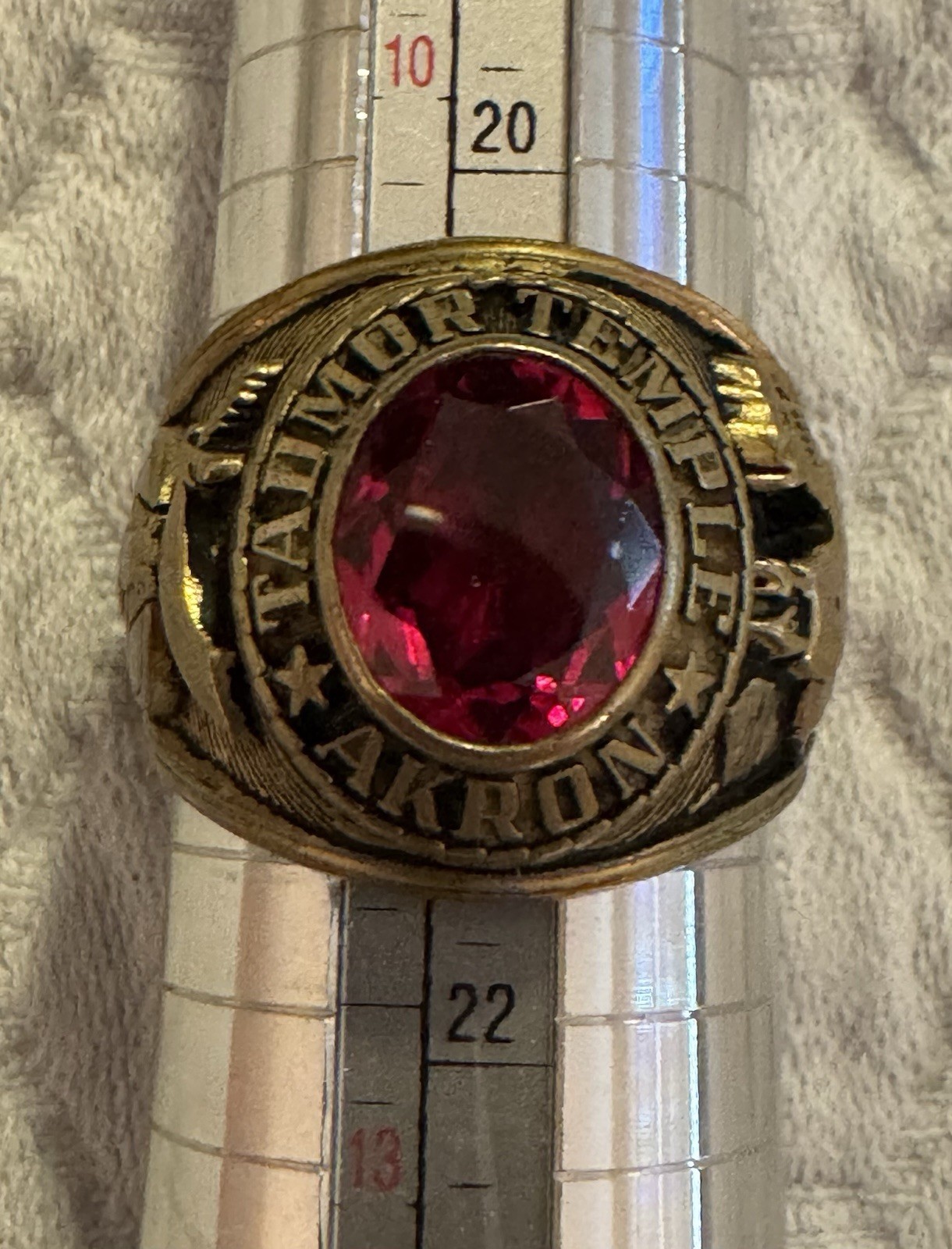 Vintage 1960s Shriners Masonic TADMOR TEMPLE Akron Ohio Mens Ring - Size 11 Vintage 1960s Shriners Masonic TADMOR TEMPLE Akron Ohio Mens Ring - Size 11