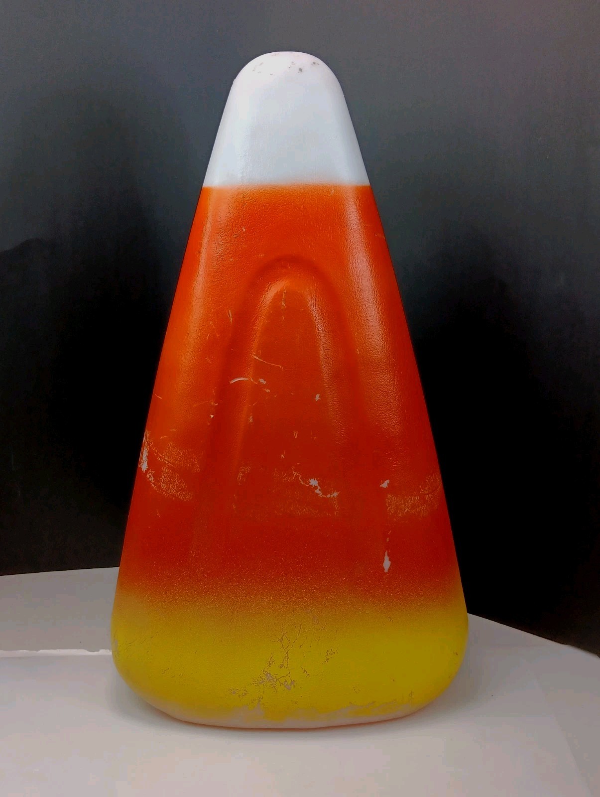 VTG 1995 17" Union Products Halloween Candy Corn Blow Mold Yard Decor-Fair Cond. VTG 1995 17" Union Products Halloween Candy Corn Blow Mold Yard Decor-Fair Cond.