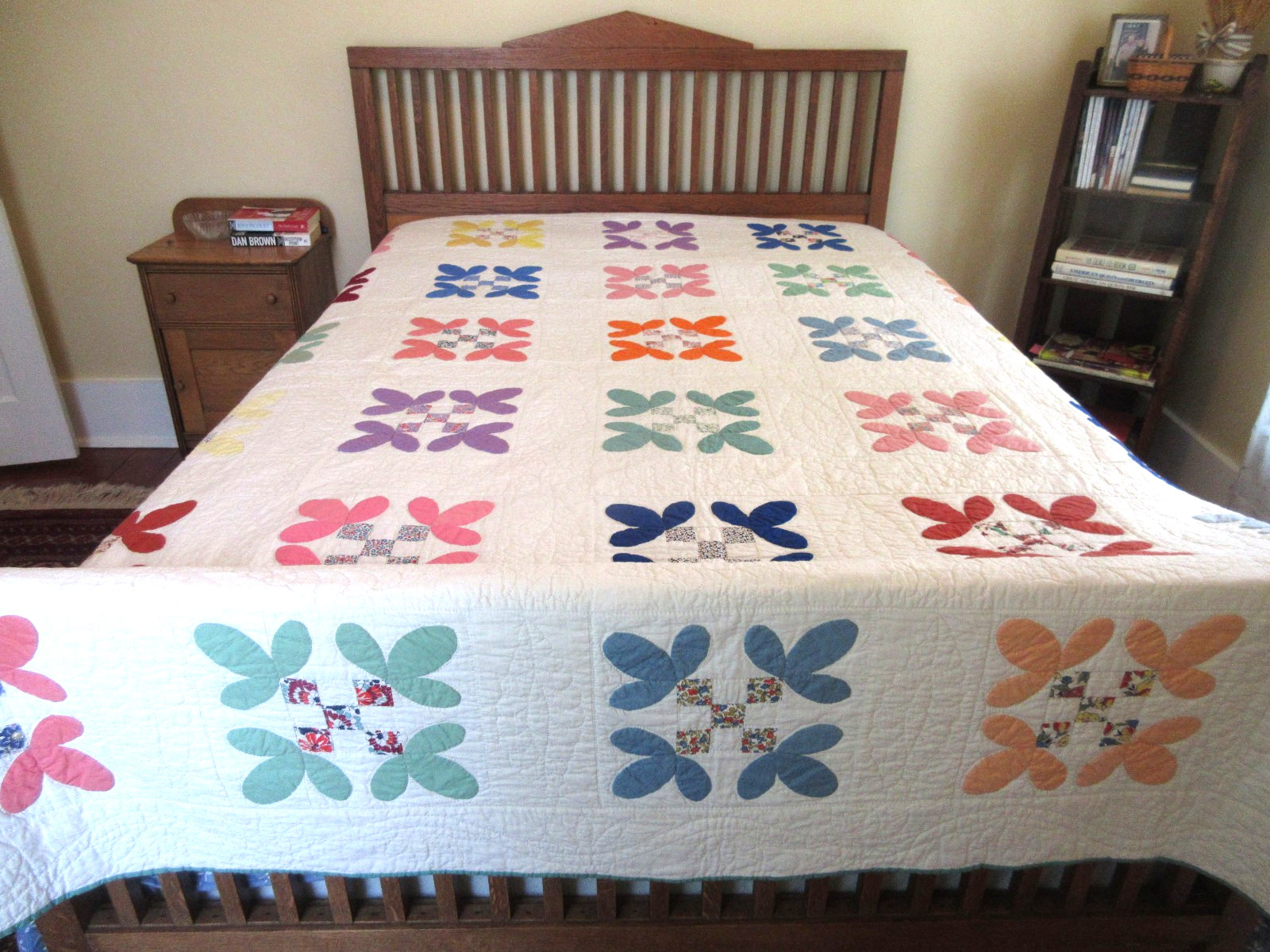 Vintage "Glorified Nine-Patch" Quilt - 78" X 92" - Signed Larry Crow - 1945 Vintage "Glorified Nine-Patch" Quilt - 78" X 92" - Signed Larry Crow - 1945