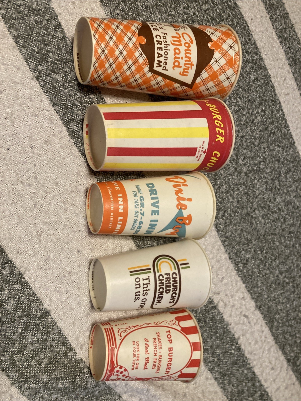 Vintage Wax Paper Cups Churches Chicken Top Burger Dixie Boy Chuck Country Maid Vintage Wax Paper Cups Churches Chicken Top Burger Dixie Boy Chuck Country Maid