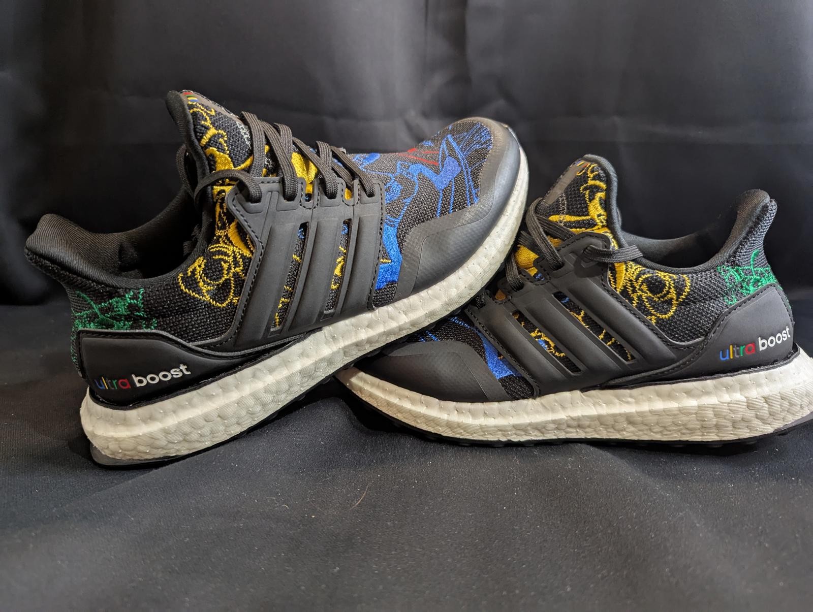 NEW Adidas UltraBoost "Disney Goofy" Black Multi-Color Youth 5.5 FW8944-018 NEW Adidas UltraBoost "Disney Goofy" Black Multi-Color Youth 5.5 FW8944-018