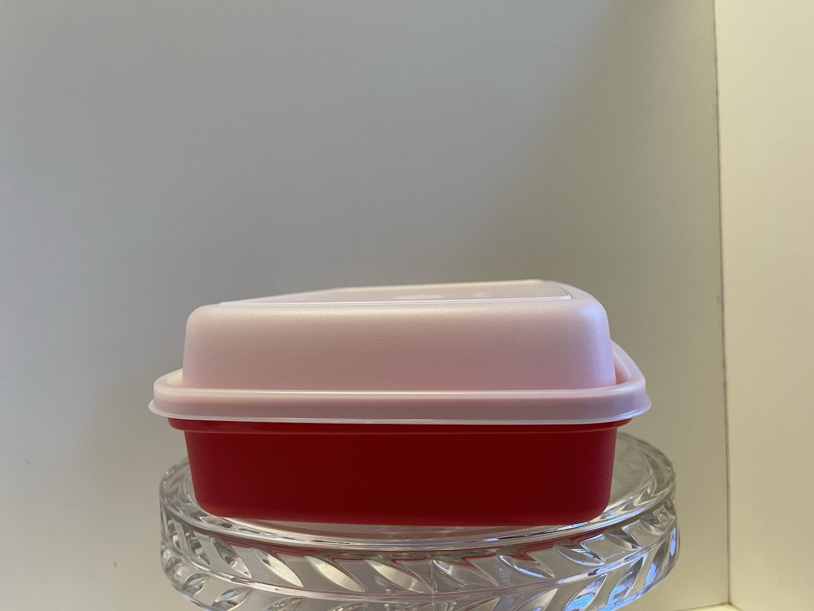 Tupperware Season-Serve Jr Marinating Container Tupperware Season-Serve Jr Marinating Container