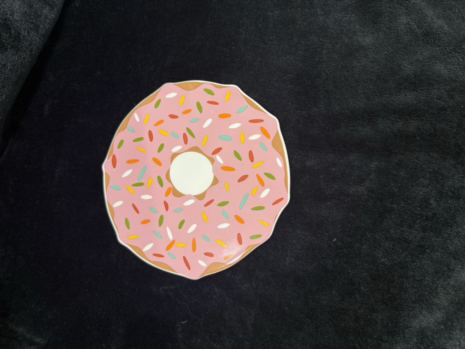 NEW Happy Everything Coton Colors Doughnut Attachment