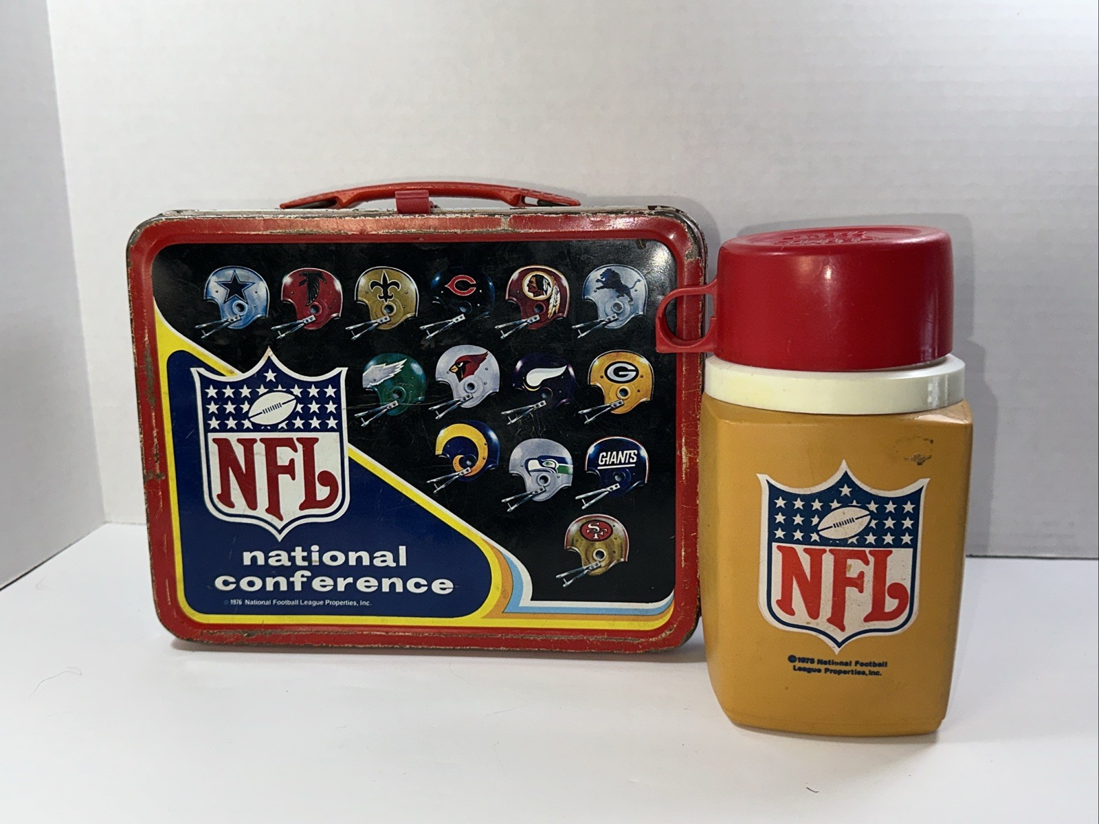 Vintage 1976 NFL Metal Lunch Box Lunchbox Thermos Vintage 1976 NFL Metal Lunch Box Lunchbox Thermos