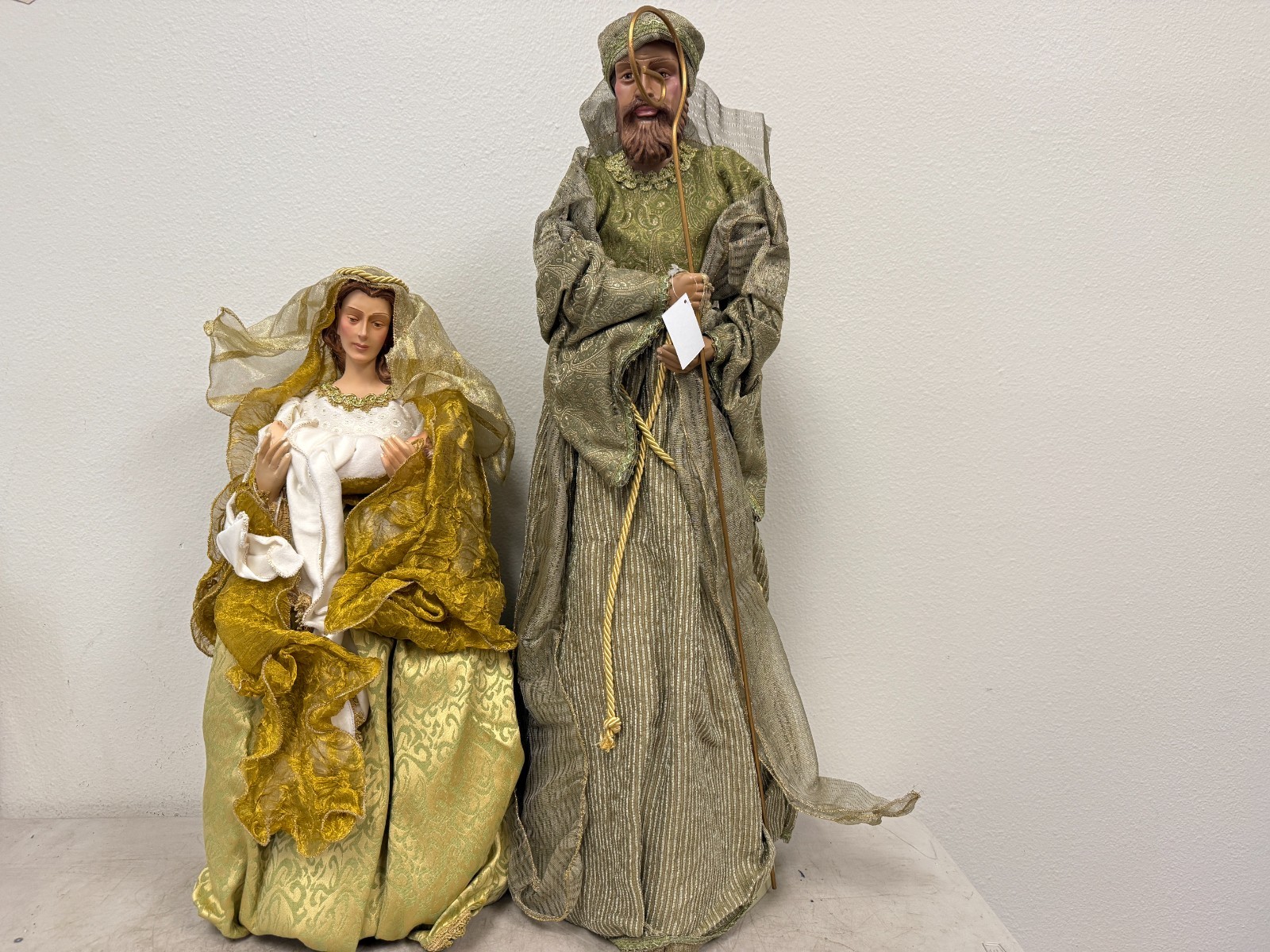 Elaborate Gold Green Nativity Mary Joseph Figures Set