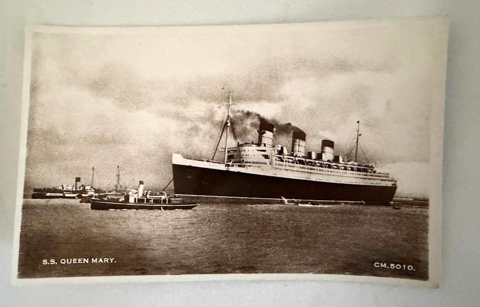 S.S. Queen Mary Post Card Real Photo Black & White Printed Great Britain S.S. Queen Mary Post Card Real Photo Black & White Printed Great Britain