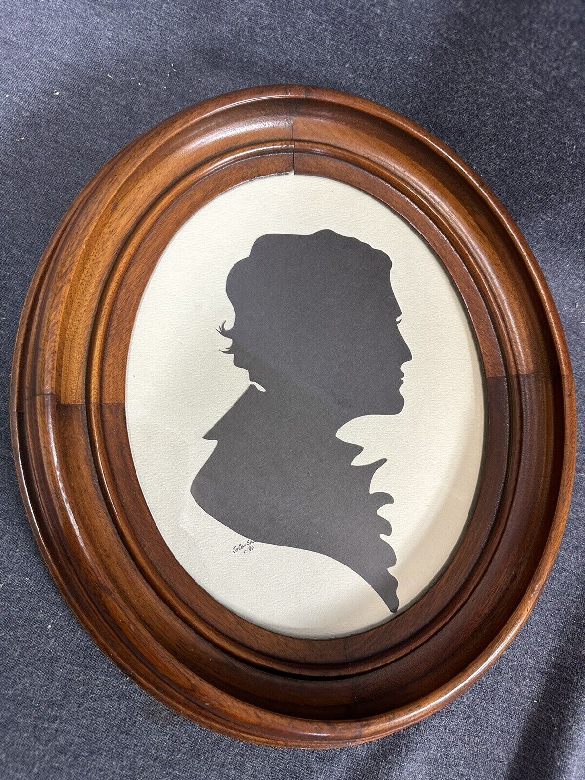 Signed Silhouette Art / Antique Victorian Wood Oval Frame 14\