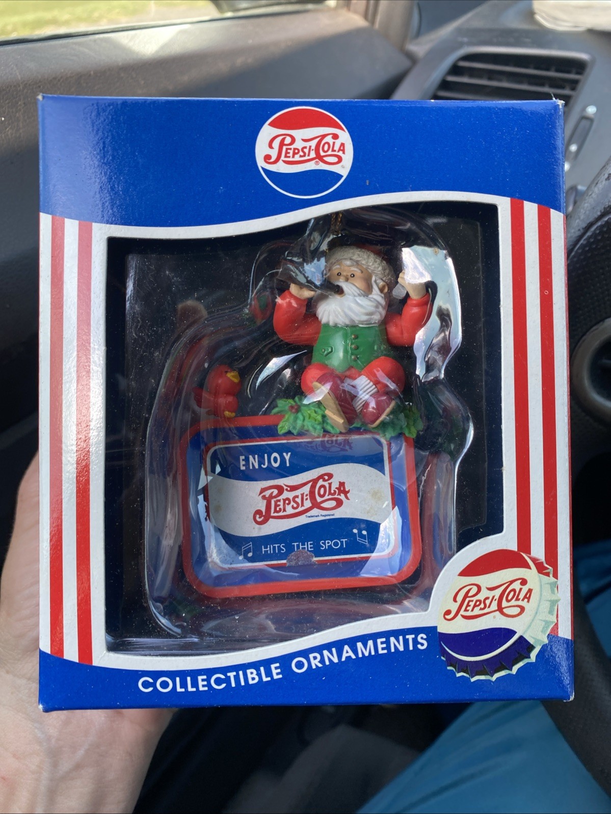 VINTAGE 1997 PEPSI-COLA SANTA CLAUS WITH PEPSI SIGN - NEW VINTAGE 1997 PEPSI-COLA SANTA CLAUS WITH PEPSI SIGN - NEW