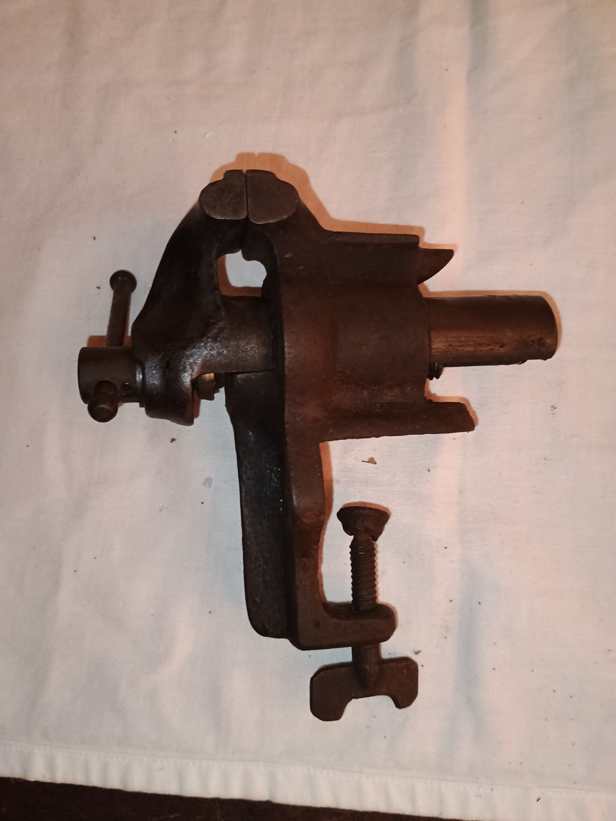 Antique 1885 Mini Cast Iron Jewelers Bench Vise Anvil Antique 1885 Mini Cast Iron Jewelers Bench Vise Anvil