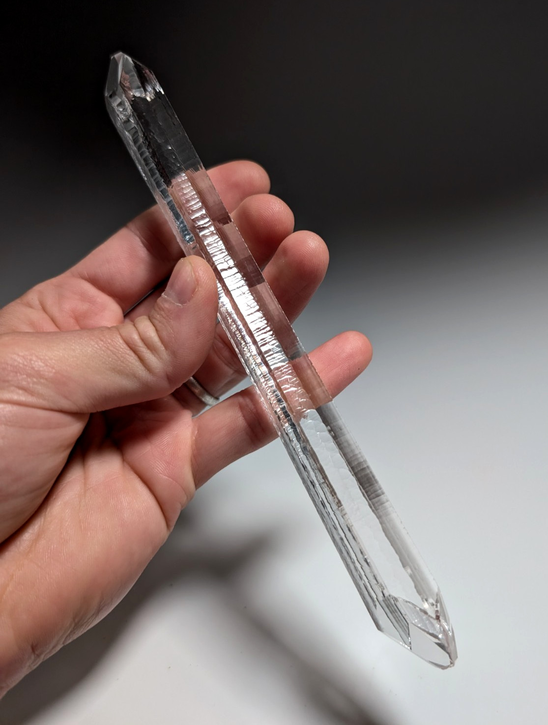 Rare old stock Lab-Grown Quartz from Bell Telephone Laboratories (Post WW2 era) Rare old stock Lab-Grown Quartz from Bell Telephone Laboratories (Post WW2 era)