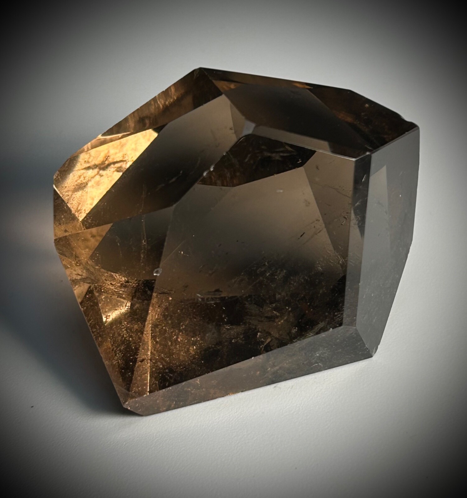 2.32" Smokey Citrine Faceted Geometric Freeform 3.8oz (106 grams) 2.32" Smokey Citrine Faceted Geometric Freeform 3.8oz (106 grams)
