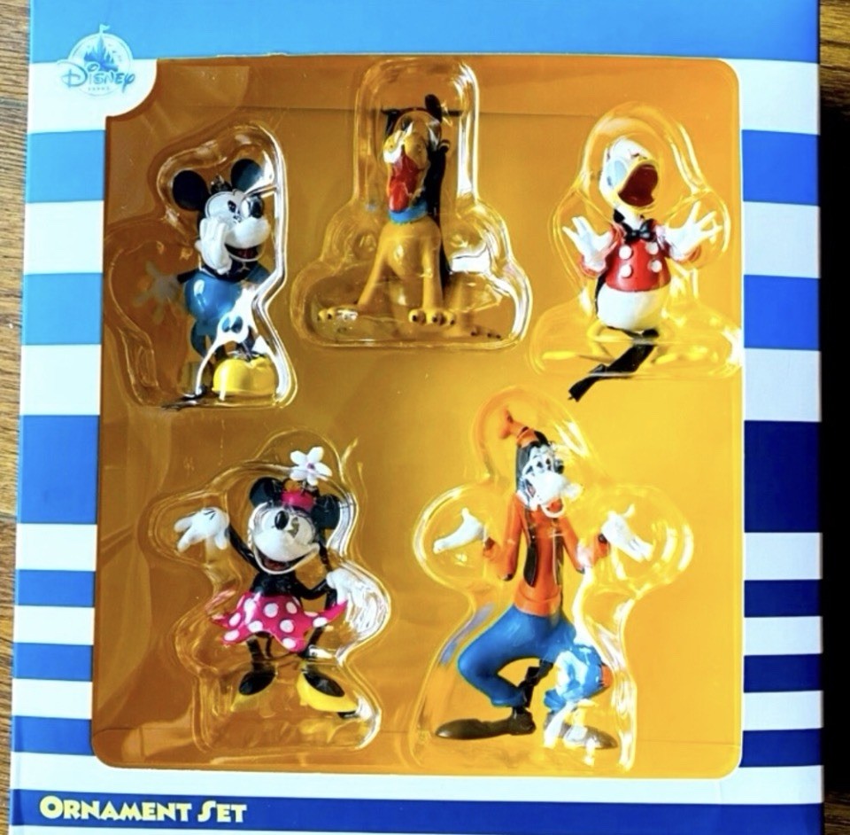 RARE Disney Parks Mickey And Friends Figural Holiday Ornament Set New With Box RARE Disney Parks Mickey And Friends Figural Holiday Ornament Set New With Box