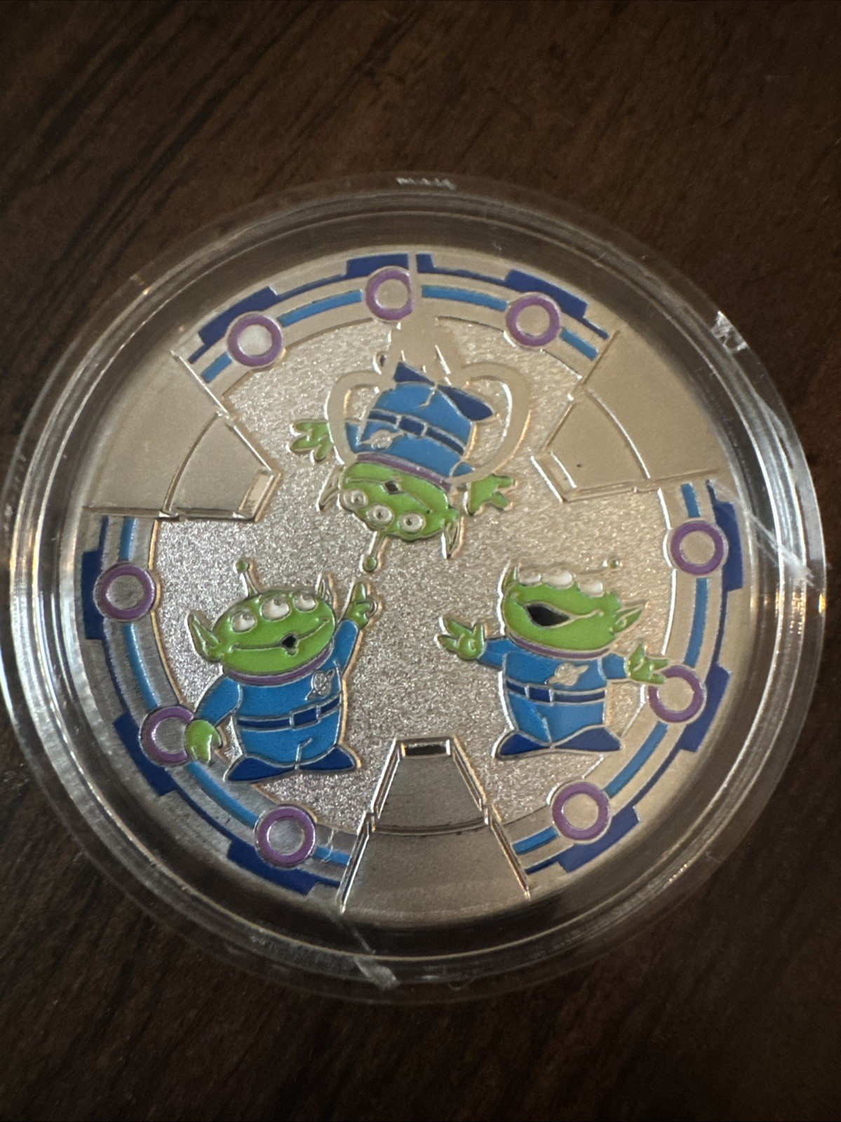 Disney 2026 Color Medallions Buzz Lightyear Aliens New In Case Park Only Disney 2026 Color Medallions Buzz Lightyear Aliens New In Case Park Only