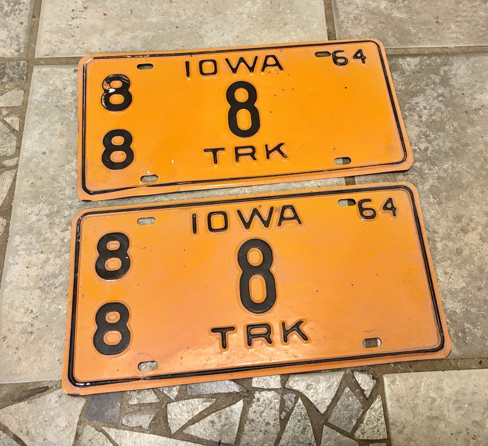 1964 IOWA Truck Low # 8, Union County 88 Pair License Plates