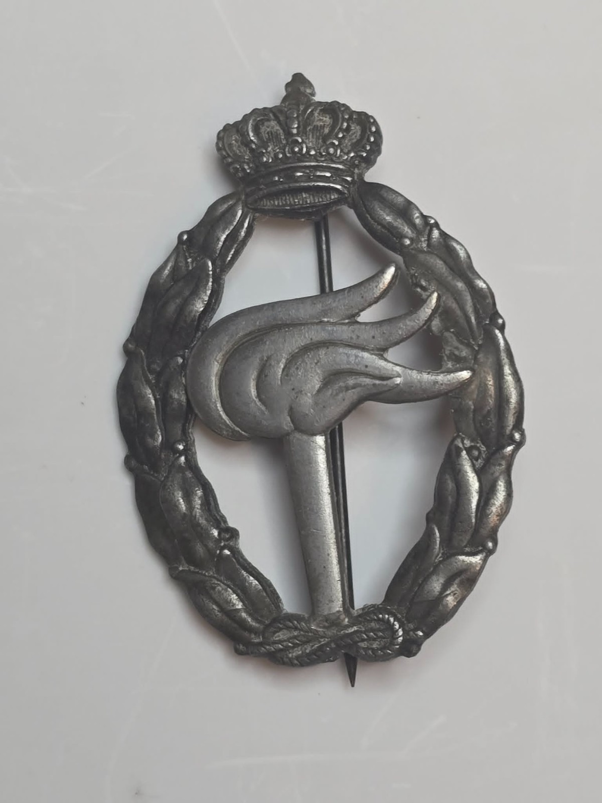 Original WW2 Italian Airforce Reconnaissance at Sea Qualification Badge Silver Original WW2 Italian Airforce Reconnaissance at Sea Qualification Badge Silver