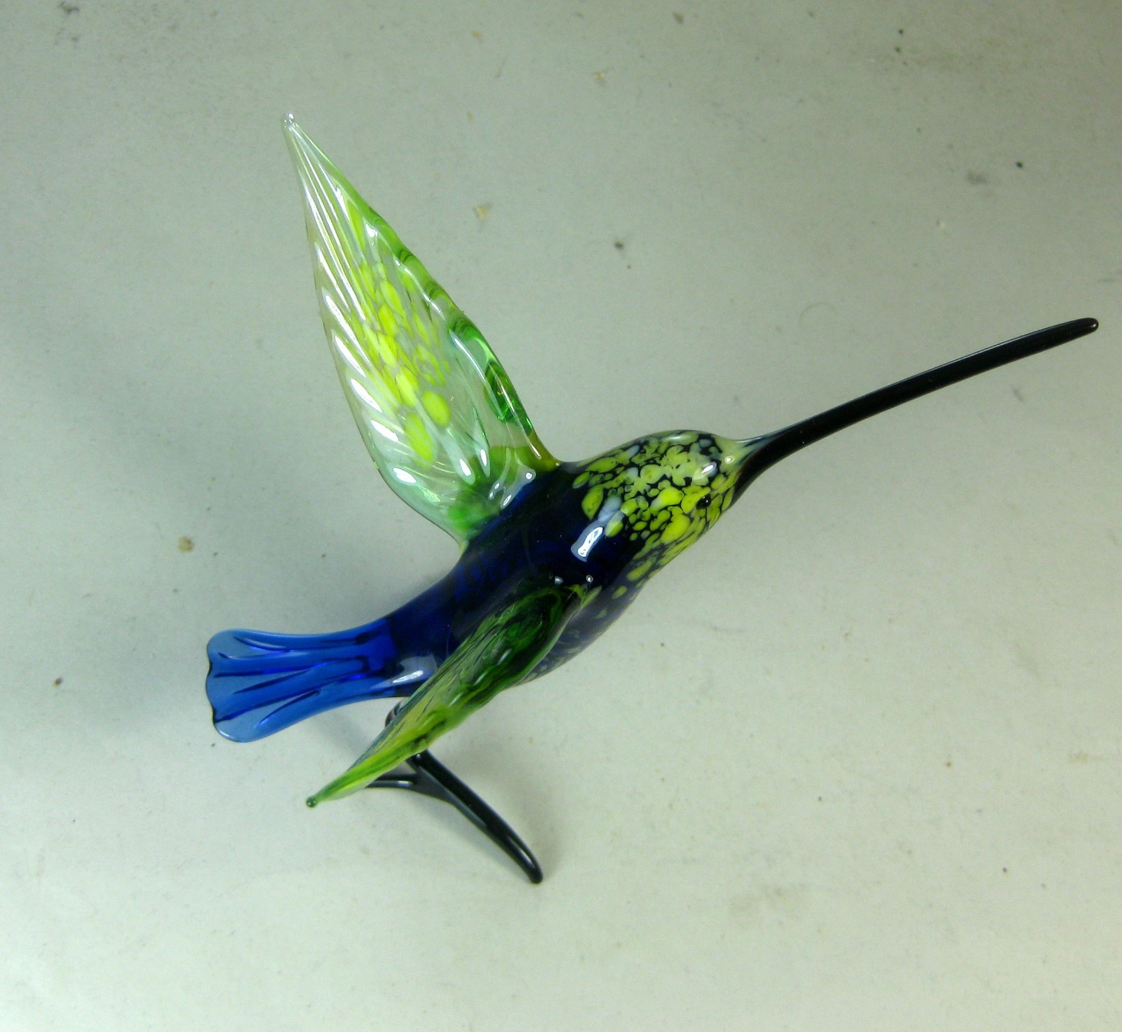 Hand blown glass animal Hummingbird Yellow murano style figurine ornament 4.8" Hand blown glass animal Hummingbird Yellow murano style figurine ornament 4.8"