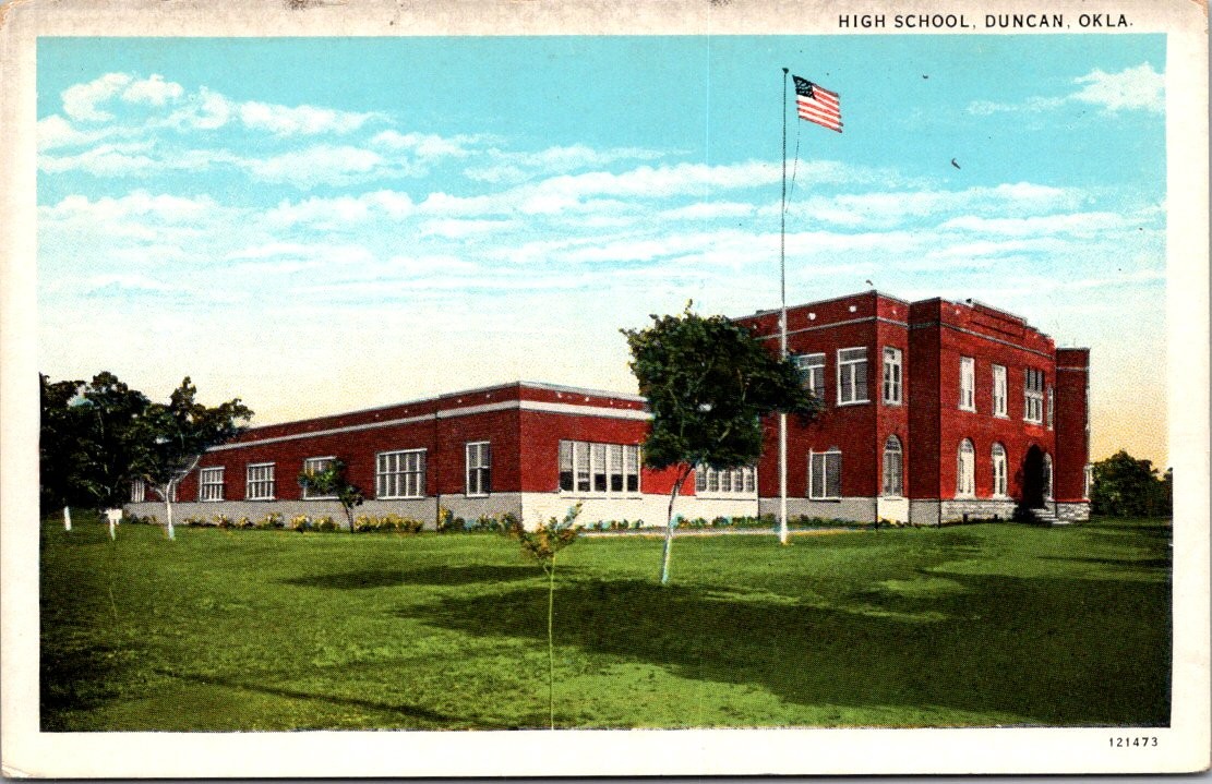 Duncan Oklahoma High School Brick Building American Flag Campus Curt Postcard Duncan Oklahoma High School Brick Building American Flag Campus Curt Postcard