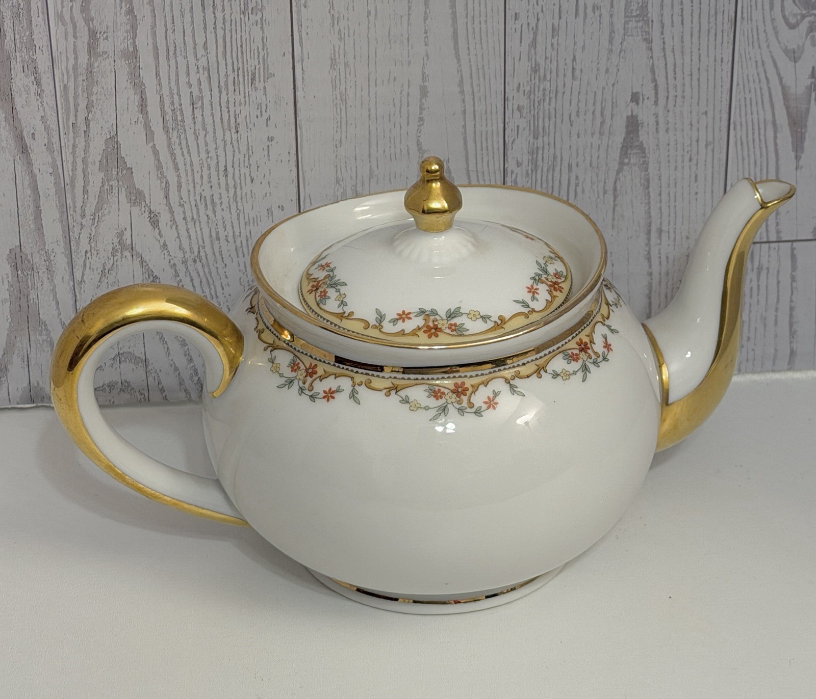 VIGNAUD LIMOGES THE MEUSE FRENCH FLORAL TEAPOT WITH LID GOLD GILT FRANCE ANTIQUE