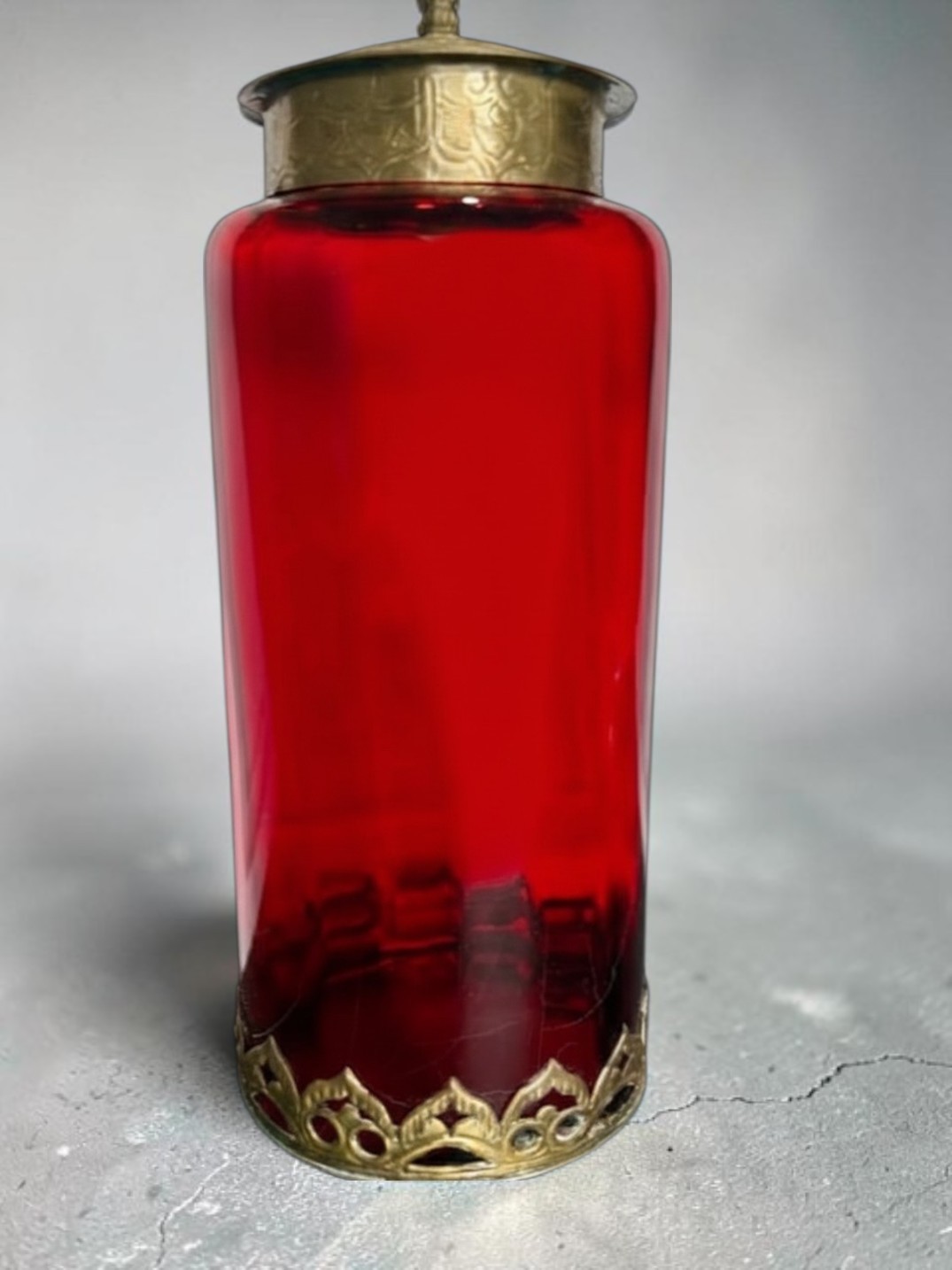Vintage red ruby glass jar with lid Brass Filigree Hollywood Regency Vase Urn Vintage red ruby glass jar with lid Brass Filigree Hollywood Regency Vase Urn