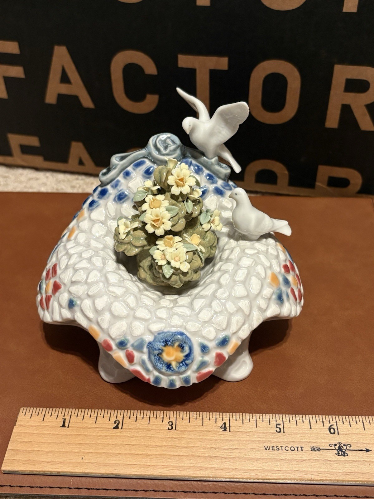 Rare LLADRO 6662 Garden In Barcelona No Box Rare LLADRO 6662 Garden In Barcelona No Box