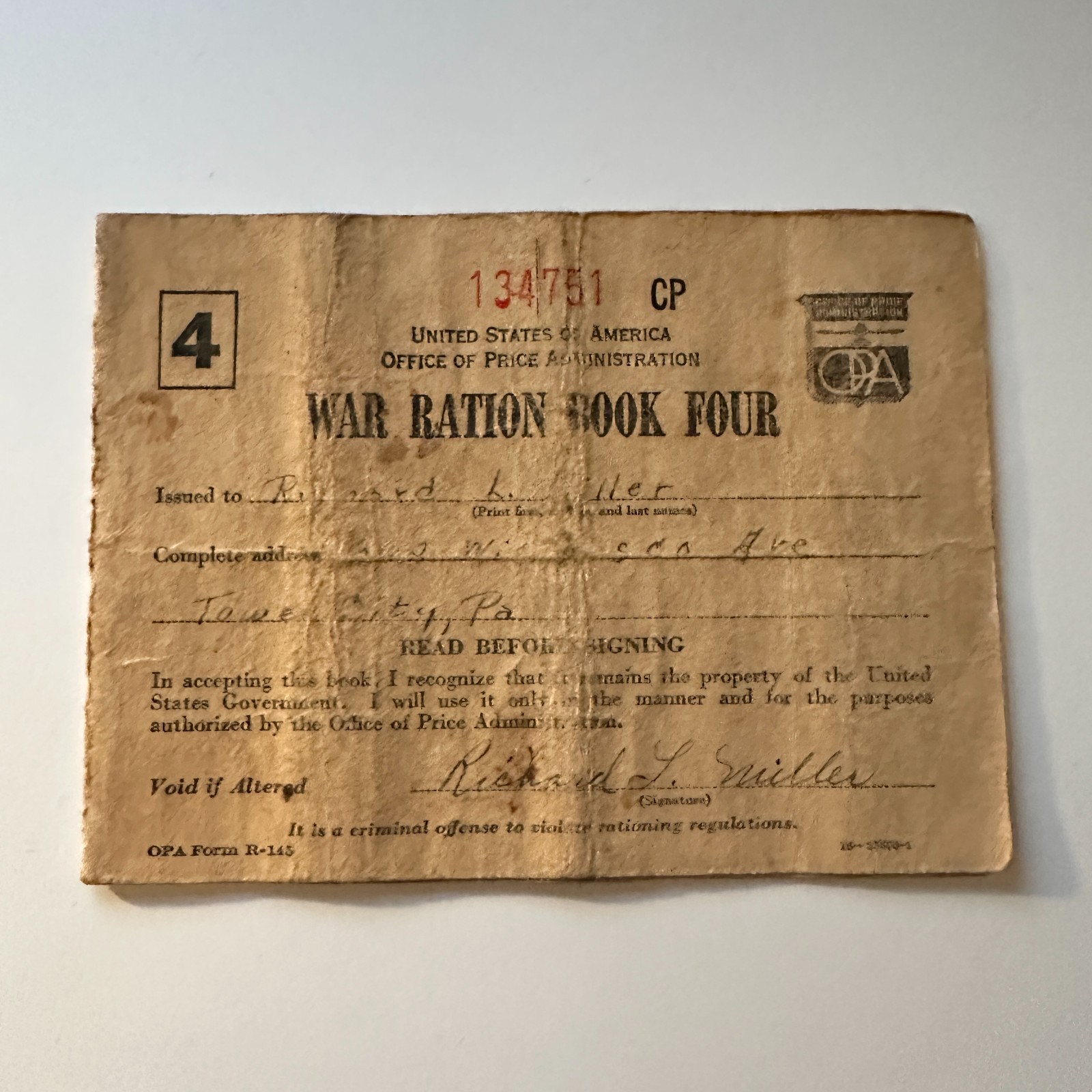 Richard L. Miller Book 4 1940s WWII Ration Book 4TH9-RB