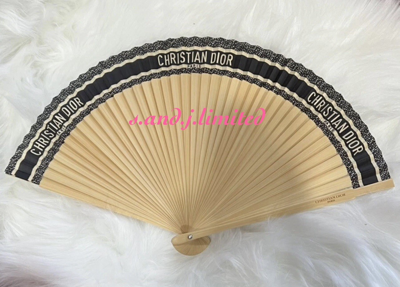 Christian Dior Folding Fan Bamboo Vip Gift Fashion Limited Brand New Christian Dior Folding Fan Bamboo Vip Gift Fashion Limited Brand New