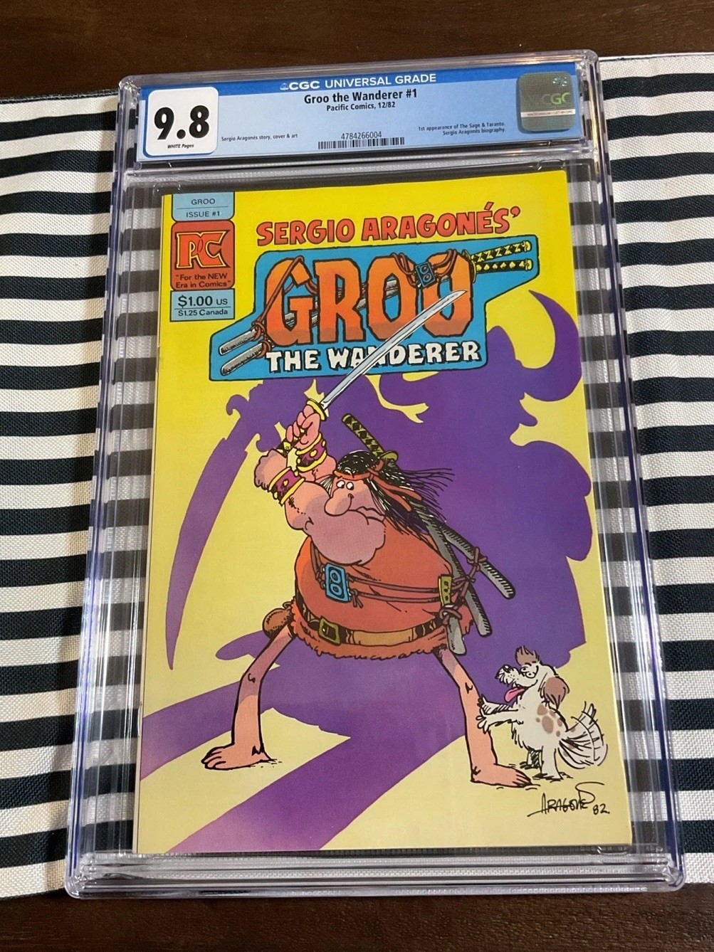 1982 Pacific GROO THE WANDERER #1 Graded CGC 9.8 NM-M Sergio Argonnes WHITE PAGE 1982 Pacific GROO THE WANDERER #1 Graded CGC 9.8 NM-M Sergio Argonnes WHITE PAGE