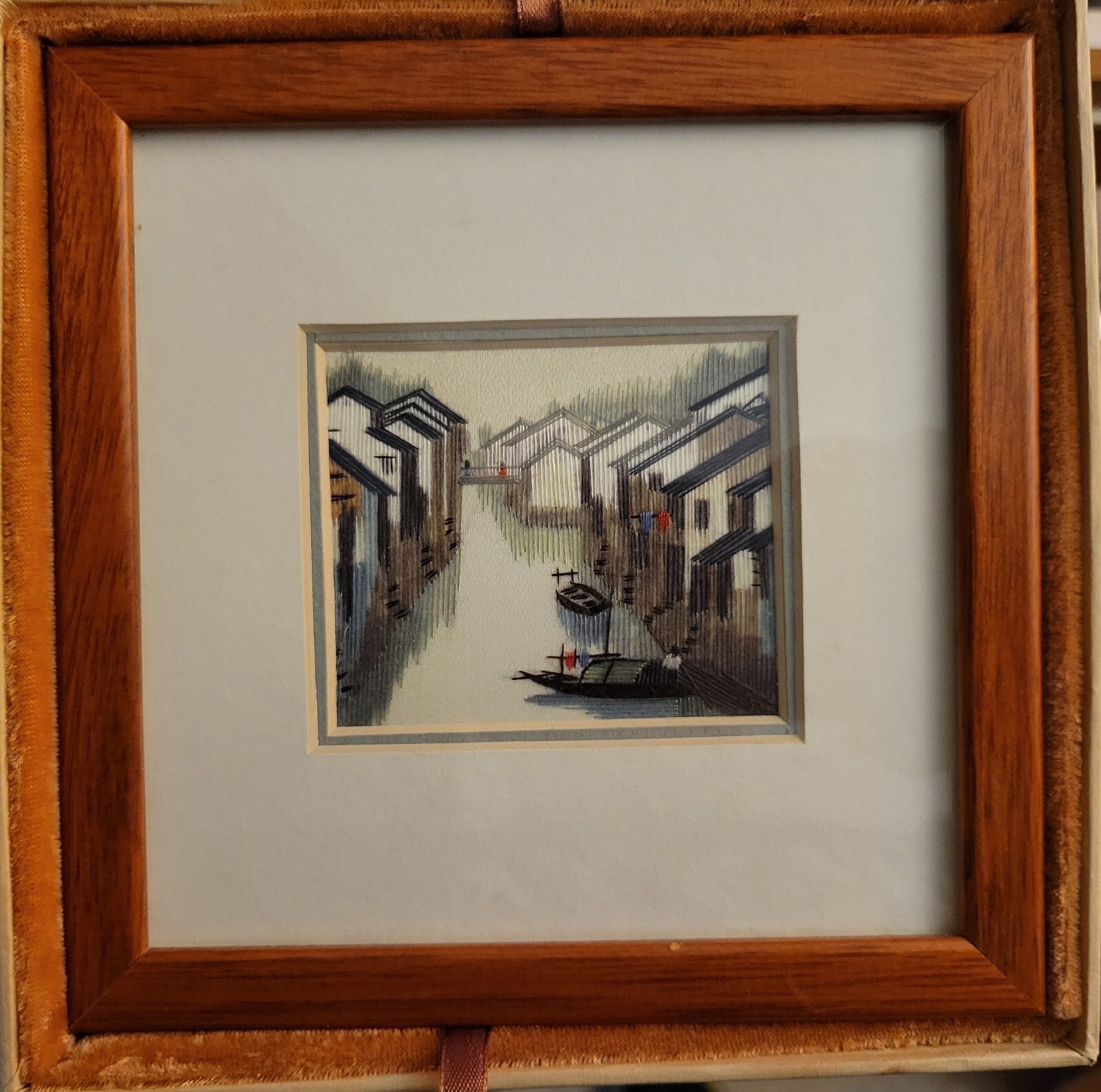 Artall Vintage Classic Chinese Miniature Suhou Embroidery Matted In Frame Artall Vintage Classic Chinese Miniature Suhou Embroidery Matted In Frame
