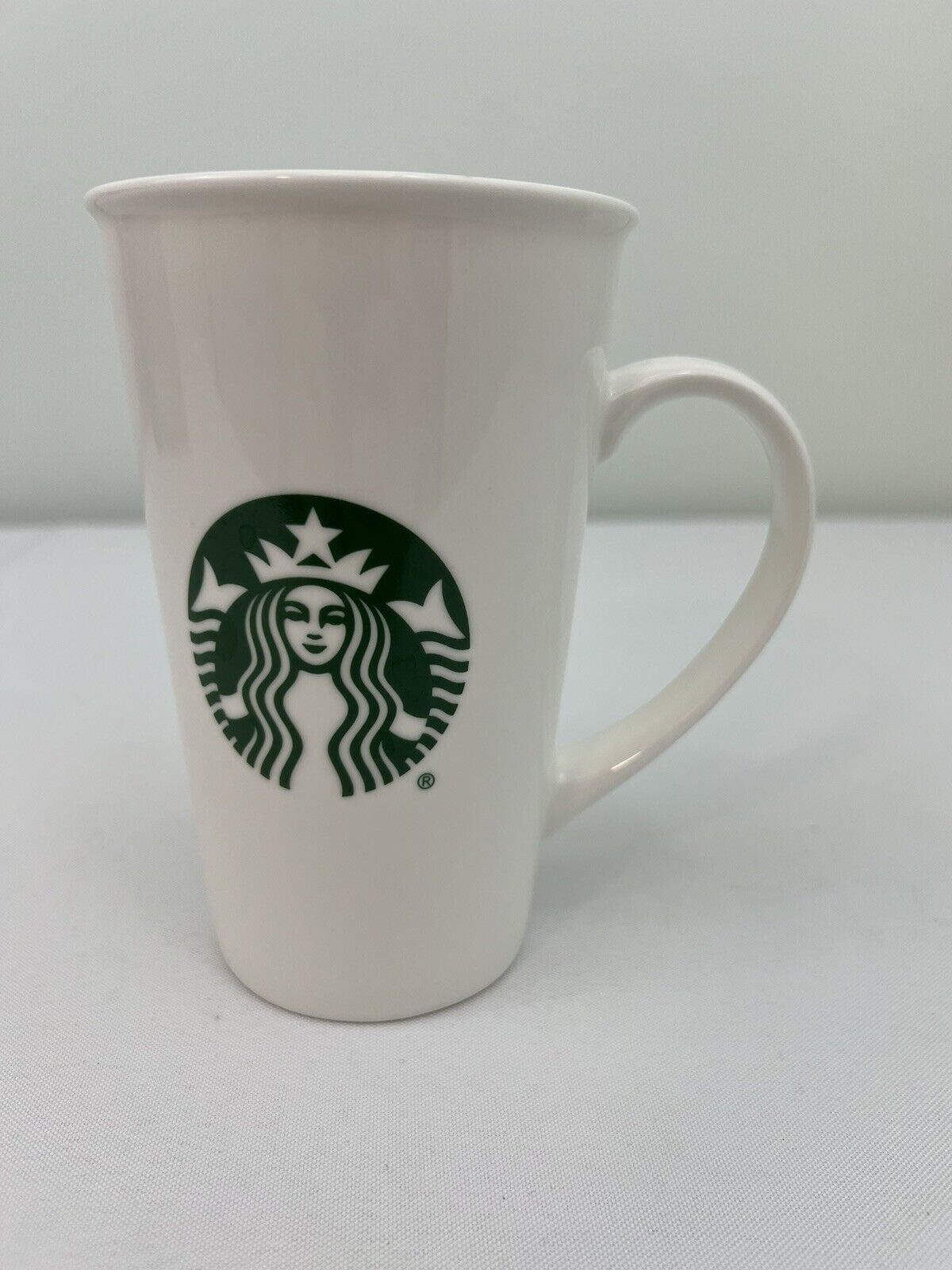 Starbucks 2015 Tall Coffee Cup Mug 18oz Green Siren Logo Ceramic White