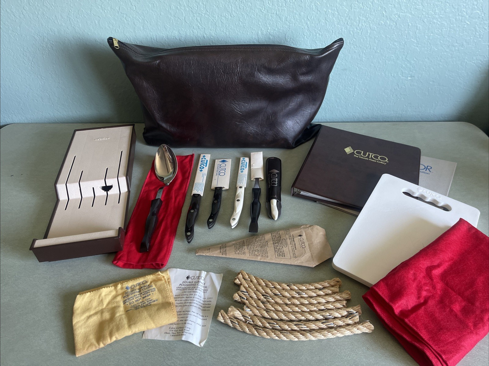 Vintage Cutco Knife Salesman Bag and Contents Cutlery Cutting Board Cloth Holder
