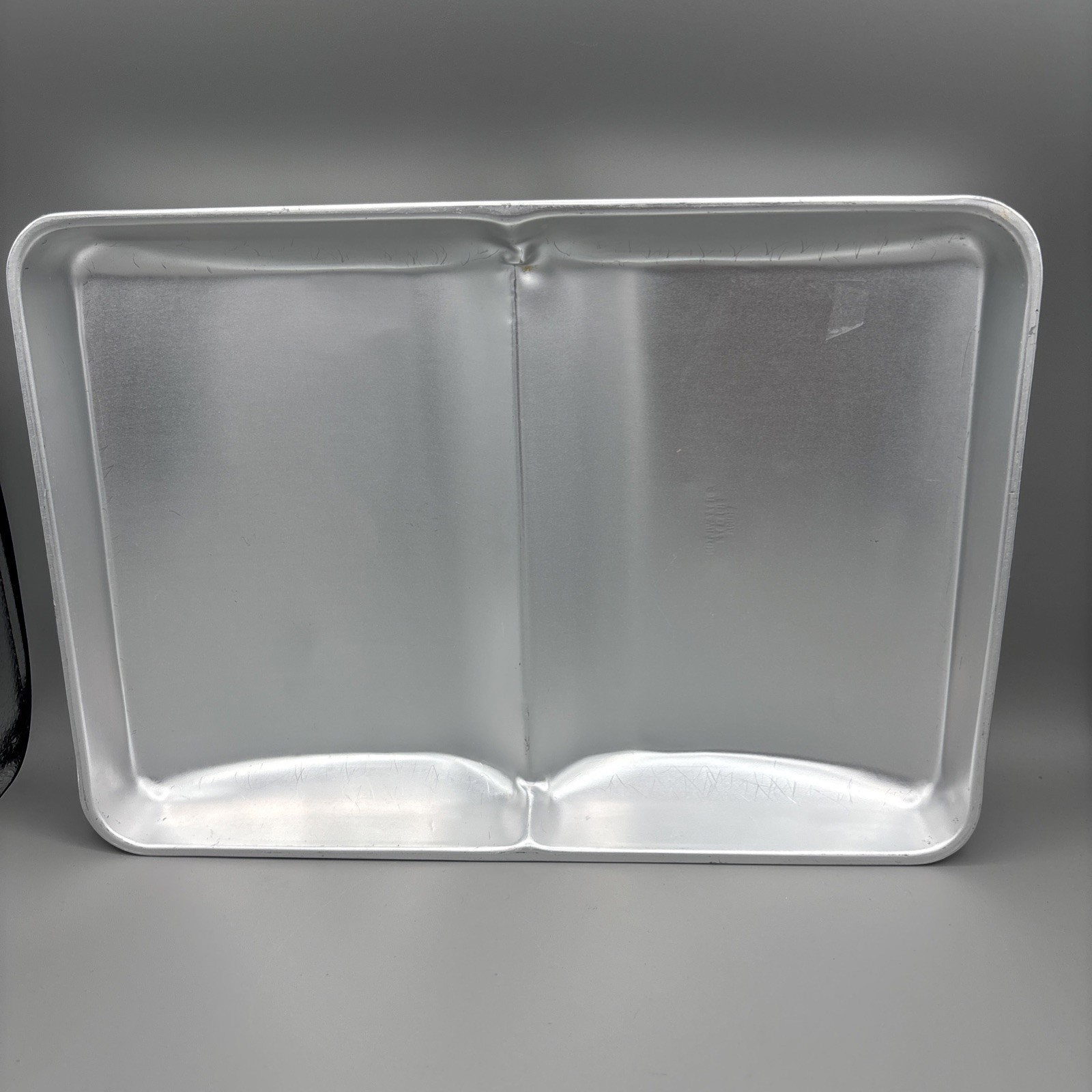 1977 Wilton Open Book Cake Pan - 2105-972 1977 Wilton Open Book Cake Pan - 2105-972
