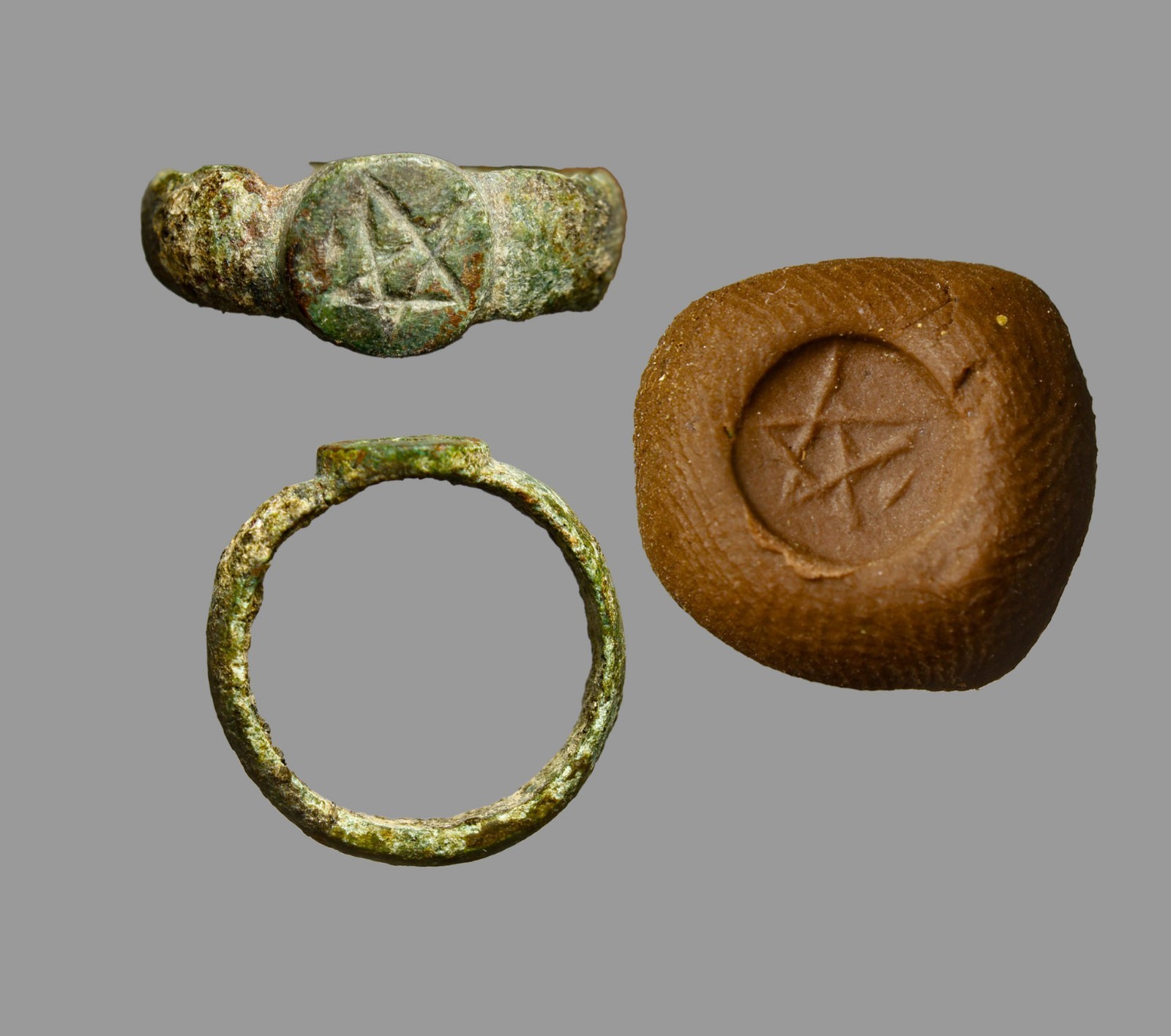 Ancient Roman / Late Antique Gnostic Protective Pentagram Magic Ring 200AD