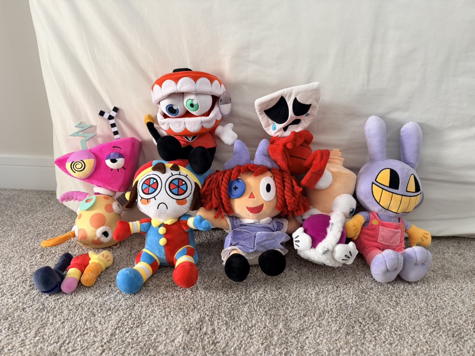 The Amazing Digital Circus Lot of 7 Plush - Pomni, Caine, Jax, Kinger TADC