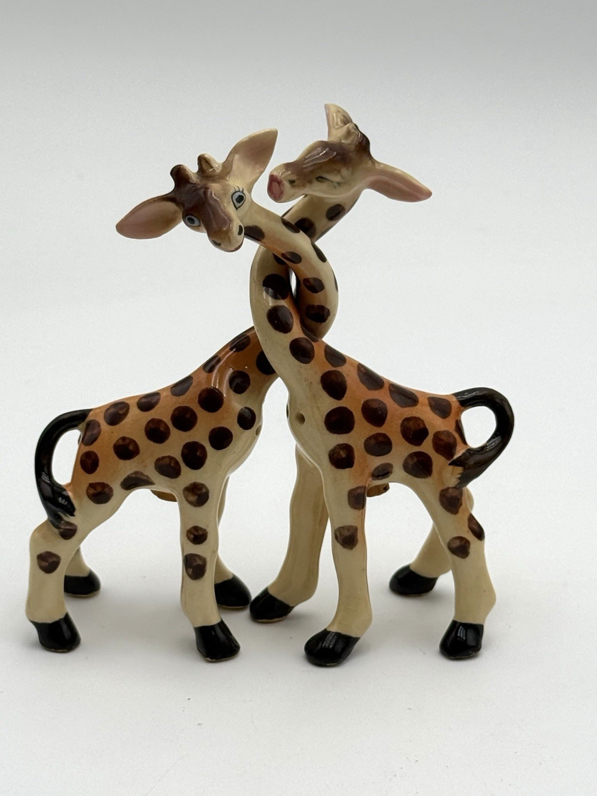 Vintage 1950s Norcrest Twisted Neck Giraffe H 459 salt and pepper shakers Vintage 1950s Norcrest Twisted Neck Giraffe H 459 salt and pepper shakers