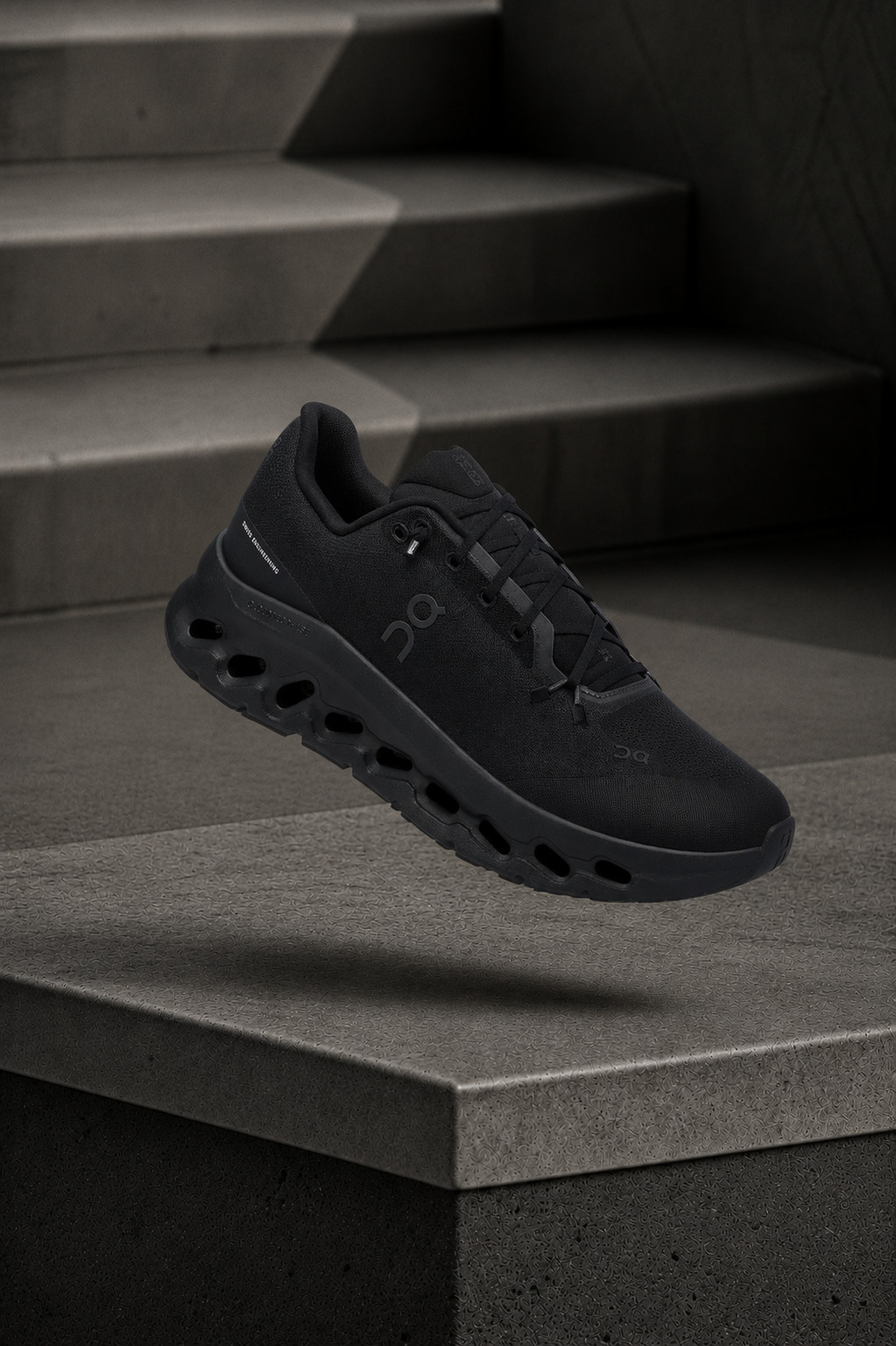 On Cloudtilt "Triple Black" On Cloudtilt "Triple Black"