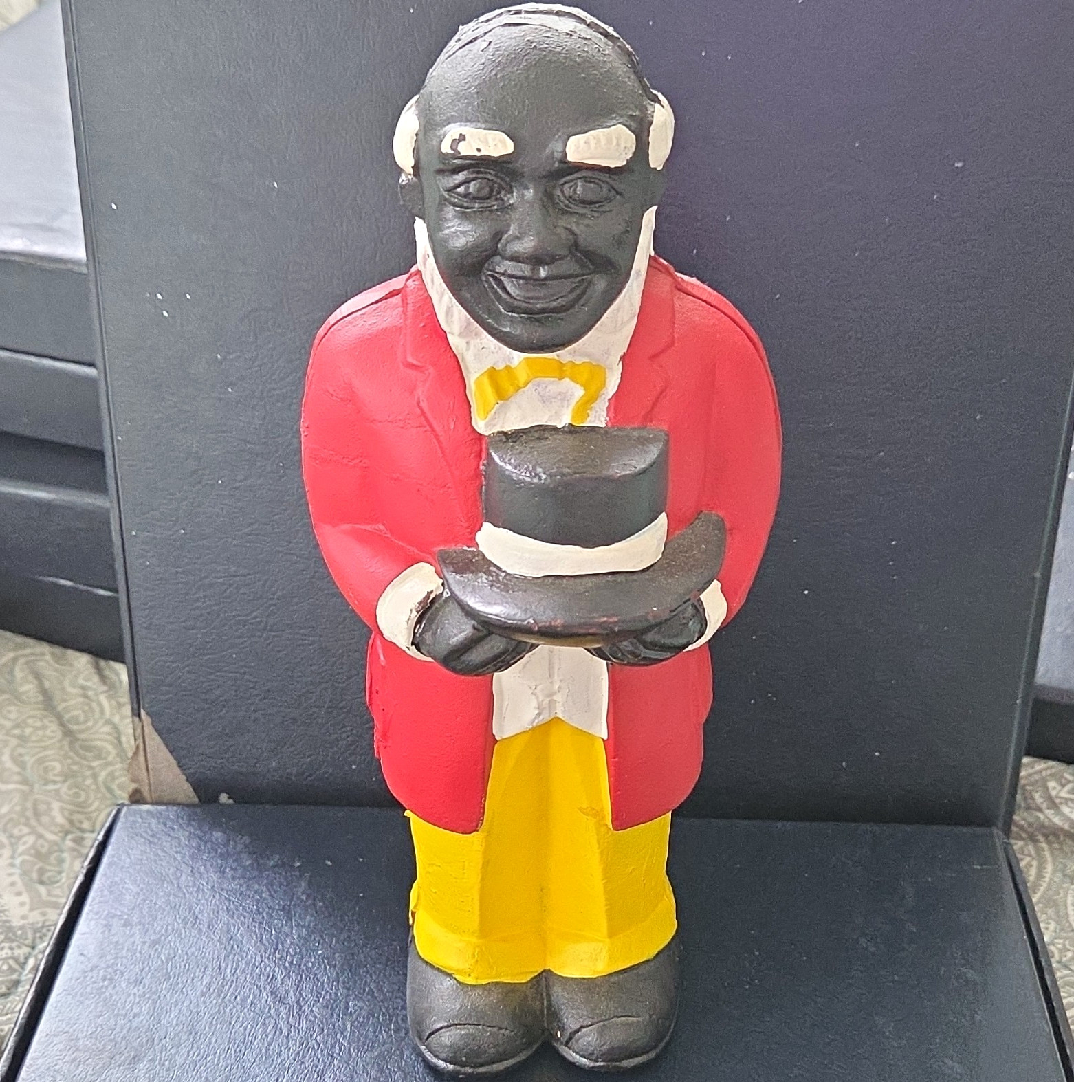Vintage 1970s Cast Iron Uncle Mose Coin Bank. Vintage 1970s Cast Iron Uncle Mose Coin Bank.