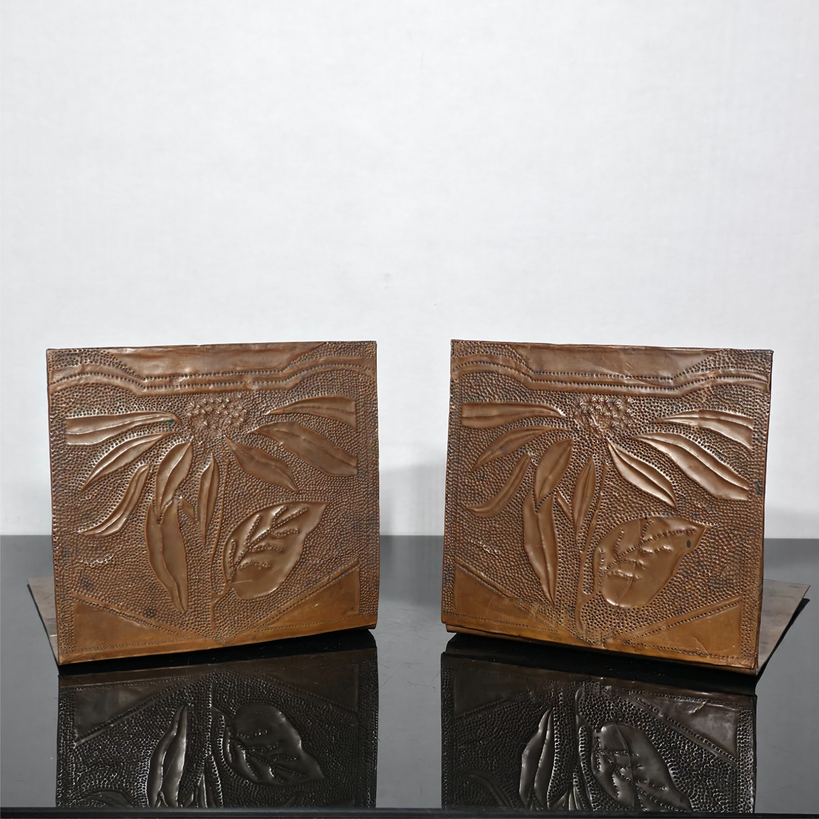 Antique Arts & Crafts Hammered Copper Floral Bookends Roycroft Style